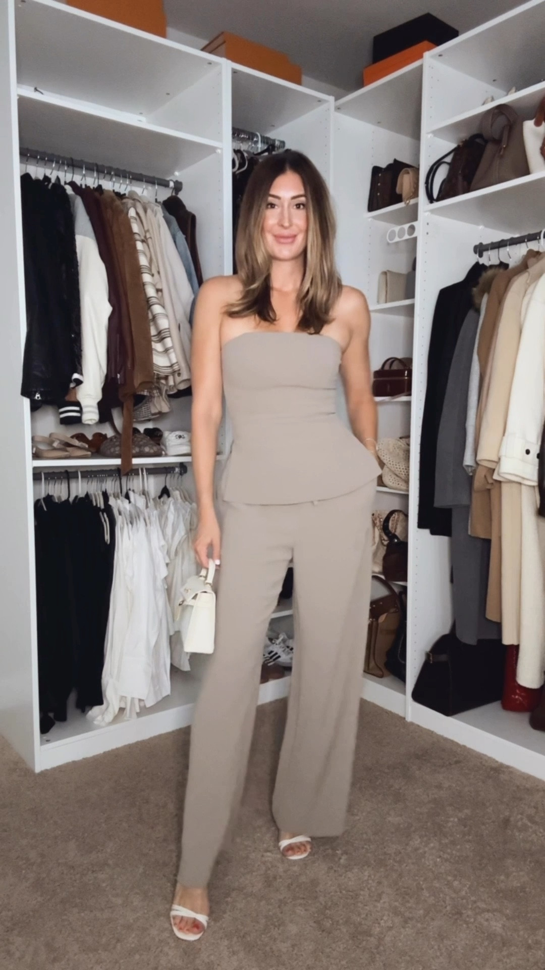 6 in top, medium in pants (could probably do small) 

#LTKStyleTip