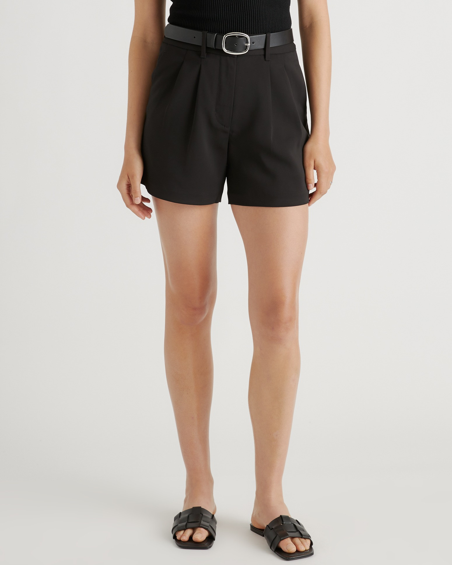 Quince | Women's Stretch Crepe Pleated Shorts in Black, Size 0, Recycled Polyester | Quince