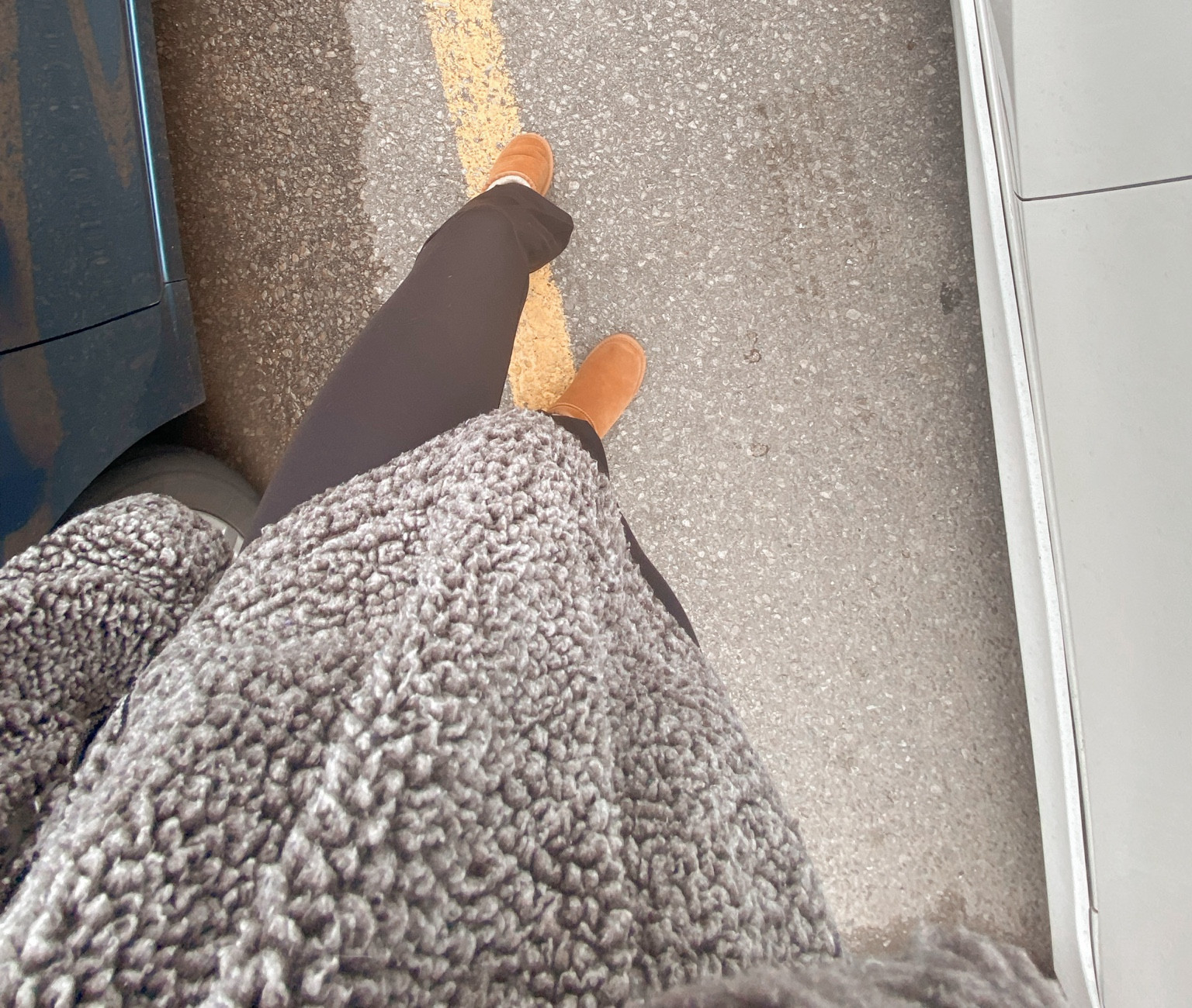 Layers, lattes, and lazy afternoons—cozy season, you’re my favorite 🧡🍂 #FallComforts #CozyDays 

#LTKFindsUnder100 #LTKFallSale #LTKSeasonal