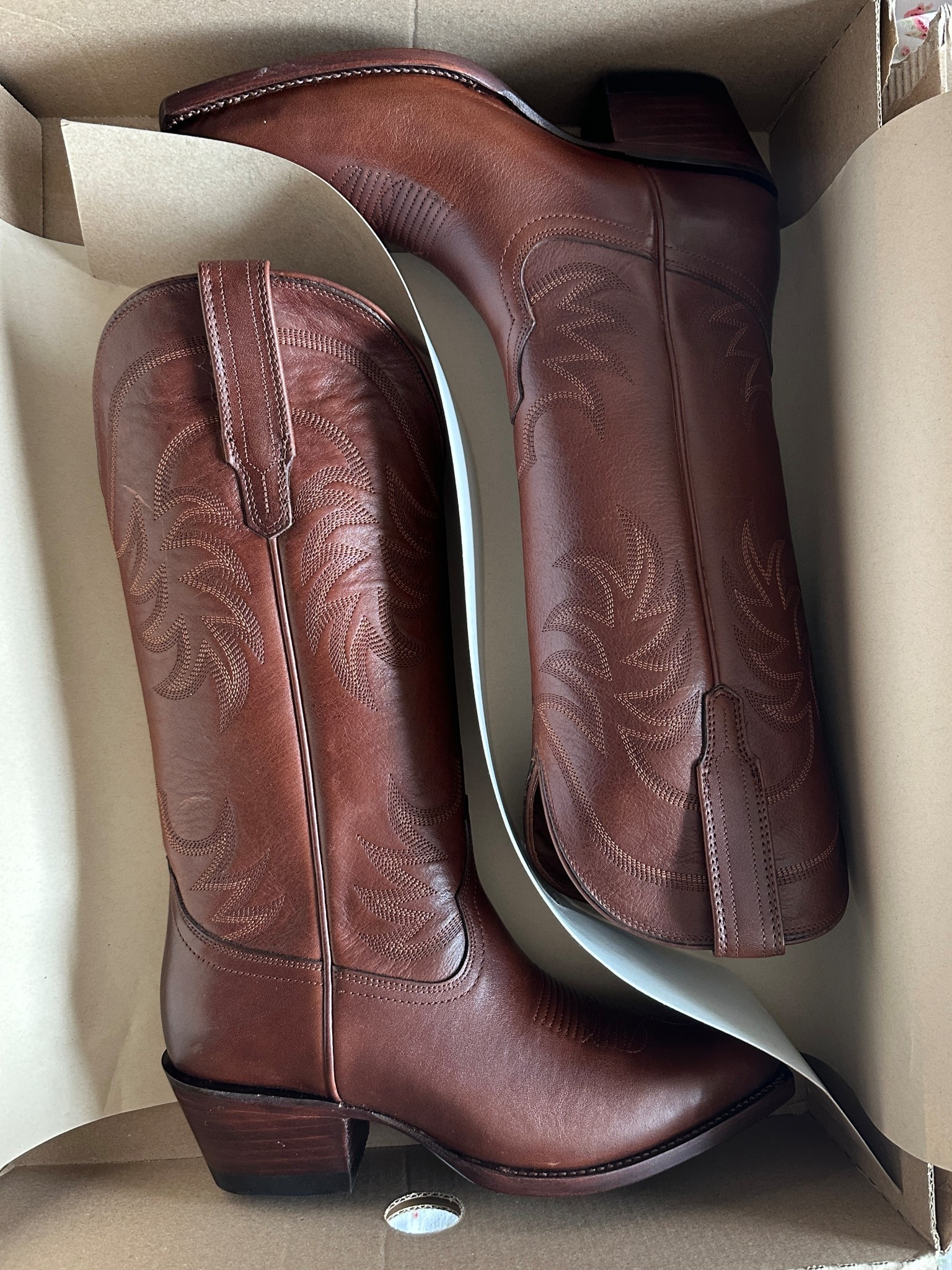 My favorite boots 🤎

#LTKStyleTip #LTKBeauty