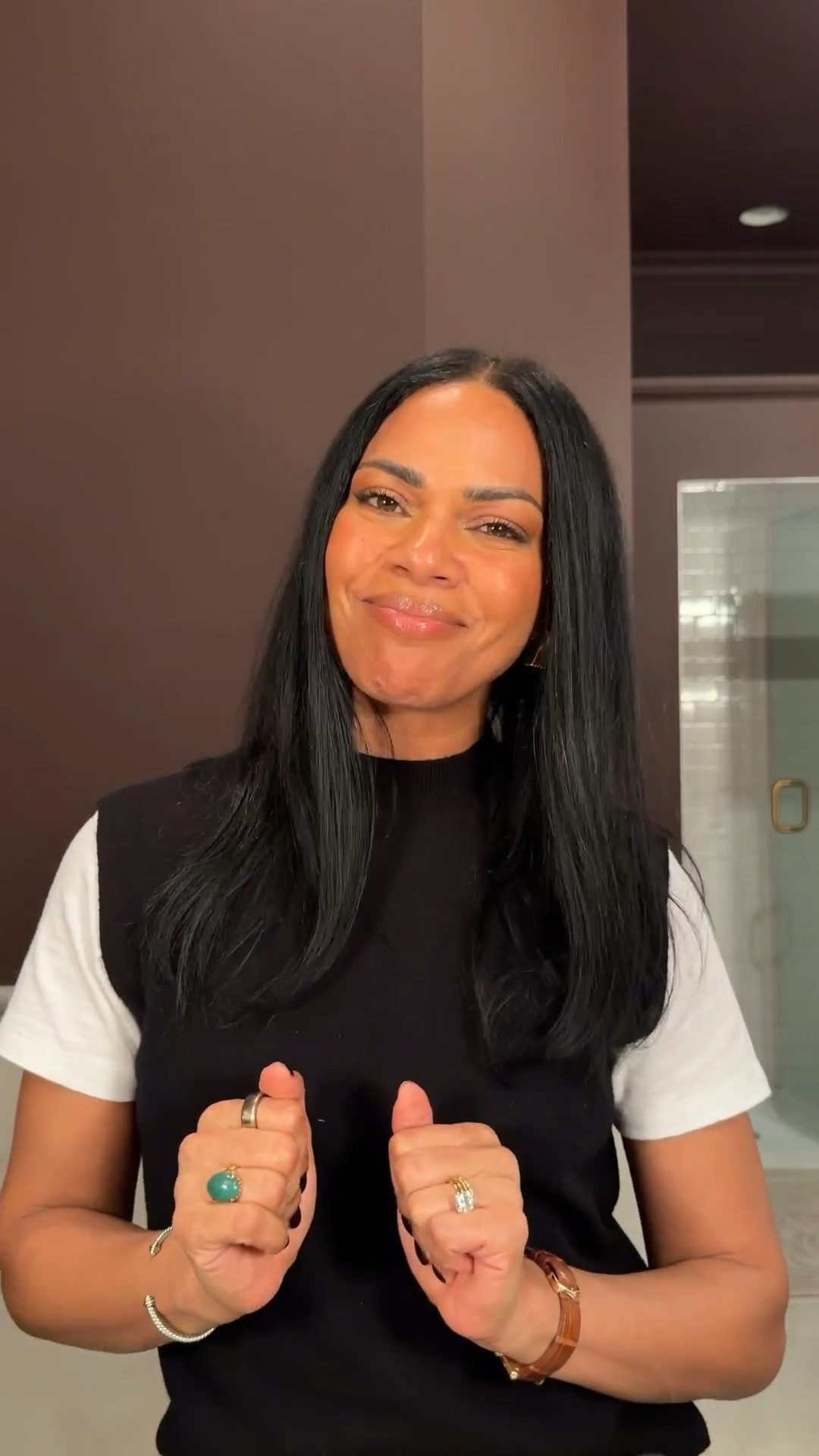 When you hit your mid 30’s you will see- your skin needs extra help! At 50 I haven’t had a pedicure in several years and my heels are baby skin smooth :) try it!  
 
Step 1: swipe the ordinary glycolic onto your heels (and feet and armpits for smelly pits… actually, get your whole body for anti aging and smooth, ingrown hair free skin!)  
 
Step 2: Seal it in with Kiehl’s crème de corp. If your heels are severely cracked, you can give yourself a head start with a light filing the first time.  
 
But do this every day, and I promise you will be back to thank me! No more honey badger sheet ripping spouse slicing heels! And put this combo on your partner while you’re at it! 😂  
 
If you’ve tried this and want to shout it from the roof tops, feel free to tell us in the comments or share this post with friends! No gatekeeping here!





#LTKOver40 #LTKBeauty