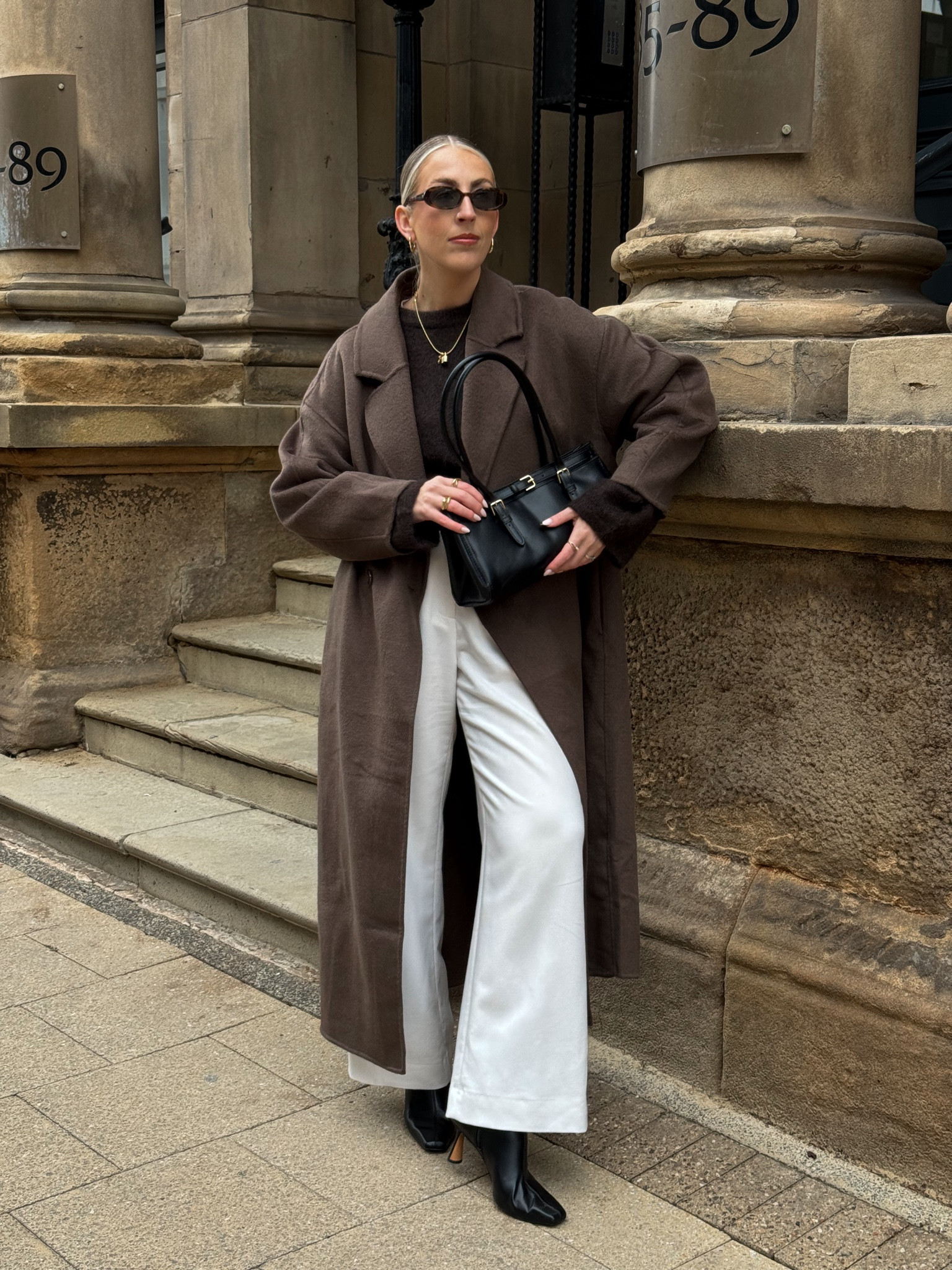 Brown wool coat 🤎 I wear a size M

Autumn outfit, transitional outfit, highlights street style, wool coat, Abercrombie and Fitch trousers, jumper, Charles Keith boots, H&M bag, Mango, Arket

#LTKuk #LTKstyletip #LTKautumn