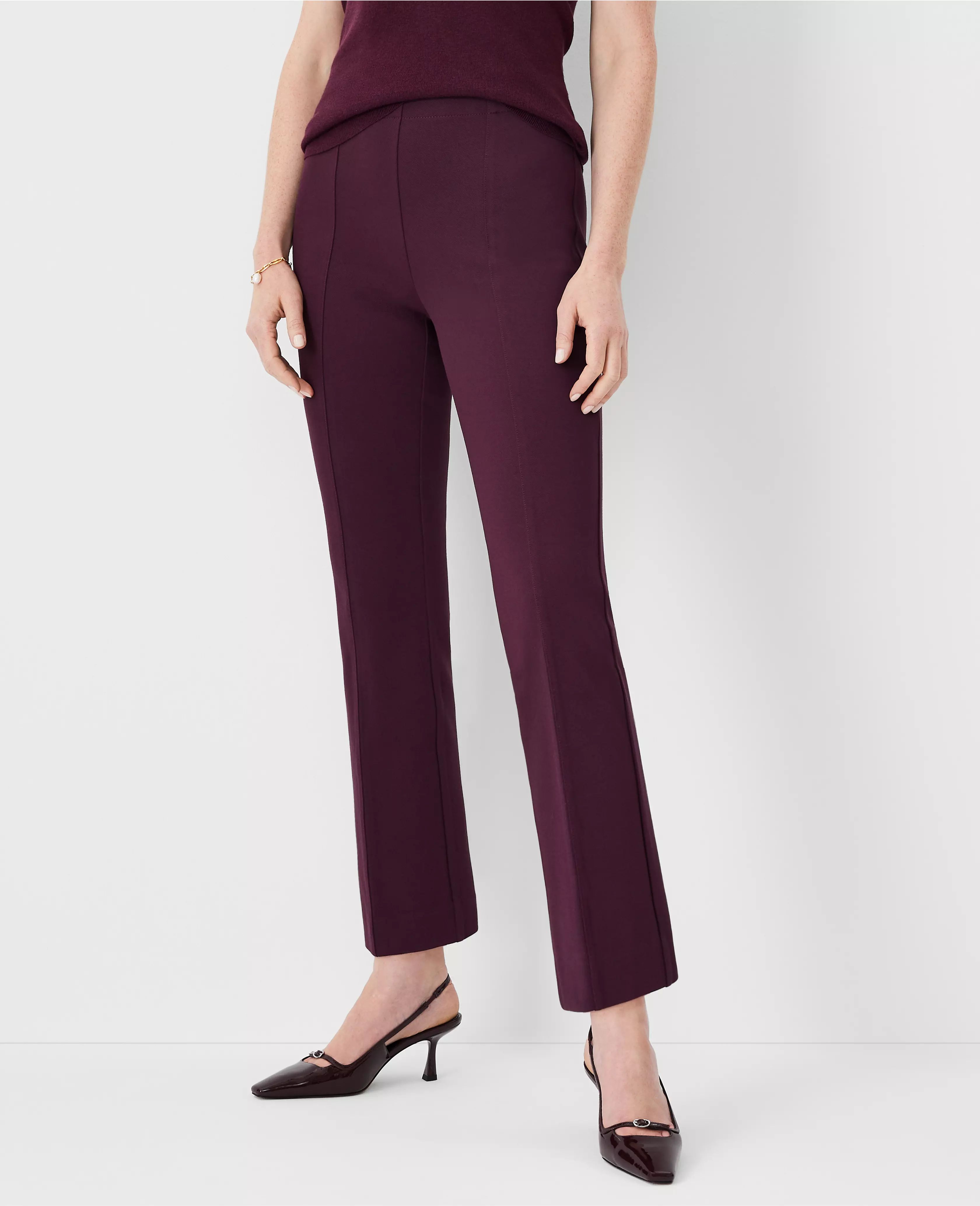 The Pull On Kick Crop Pant in Twill | Ann Taylor (US)