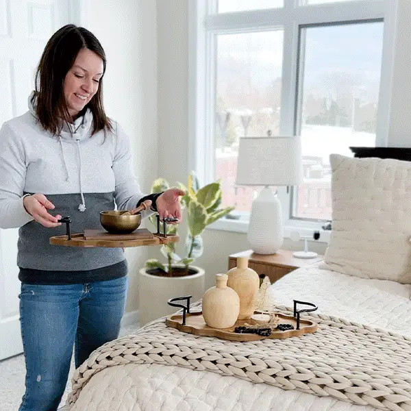 Elegant Scalloped Edge Wood and Iron Serving Tray - Decor Steals | Decor Steals