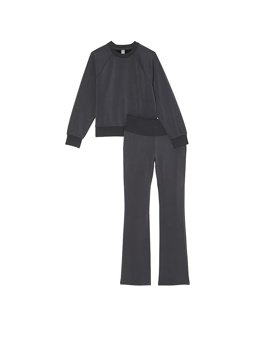 VSX Winter Featherweight Knit 2-Piece Lounge Set | Victoria's Secret (US / CA )