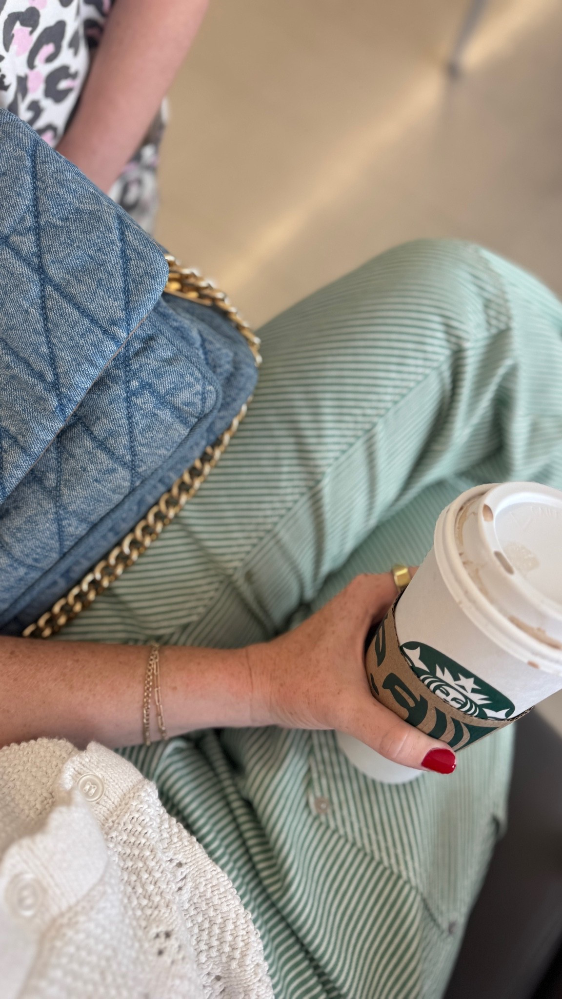 Outfit of the day, ootd

#LTKootd #LTKmomlife