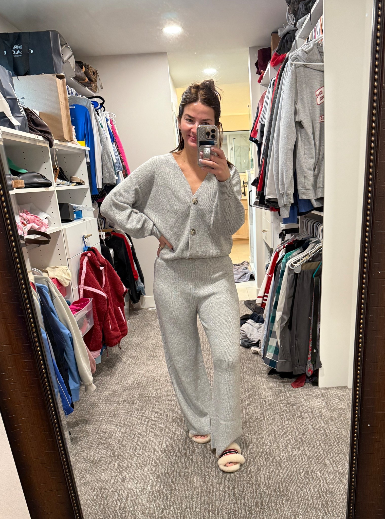 The ultimate cozy set that is so soft! And it still makes me feel put together while wearing a sweat set! Wearing small in top and medium in bottoms. 

#LTKCyberWeek #LTKSaleAlert #LTKHoliday