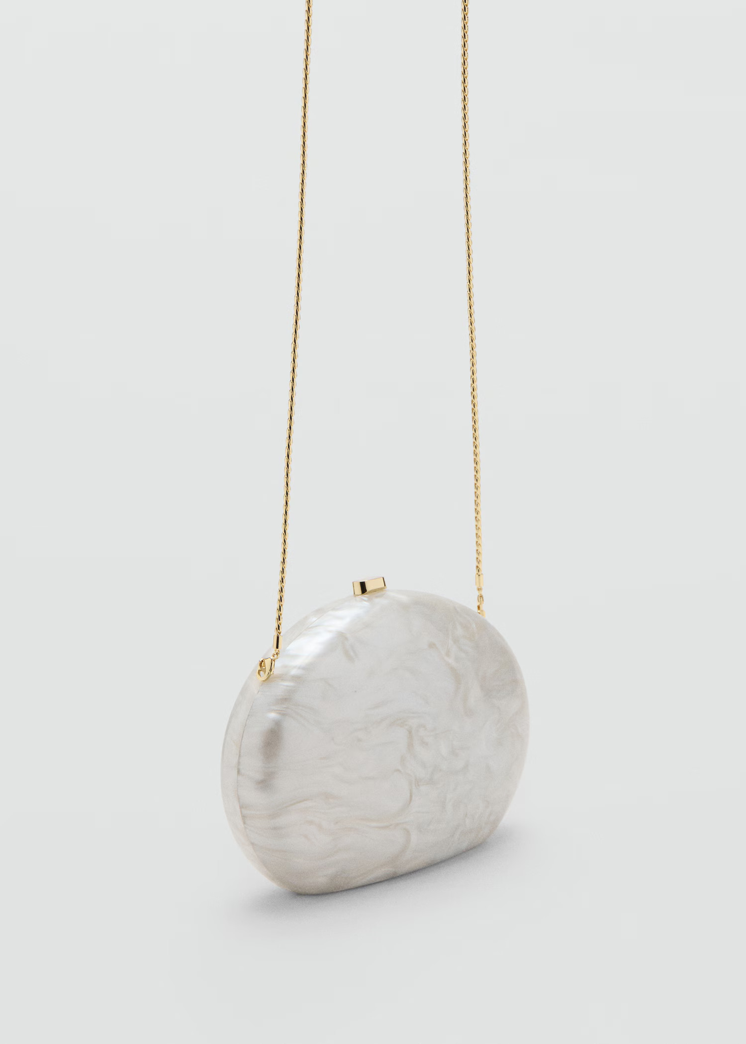 Oval clutch bag | MANGO (UK)