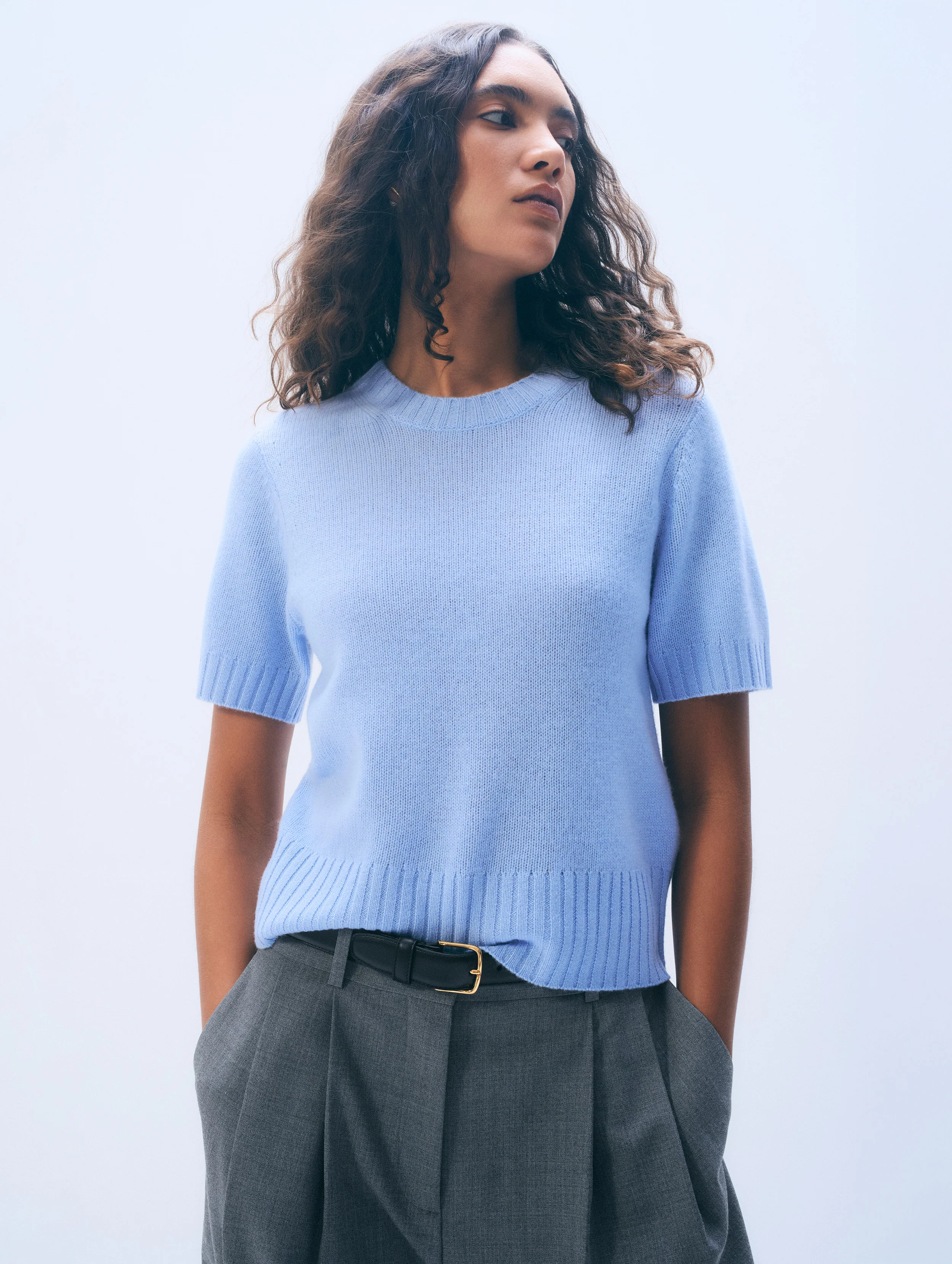 Cashmere Featherweight T-Shirt | Blue Vapor | White and Warren
