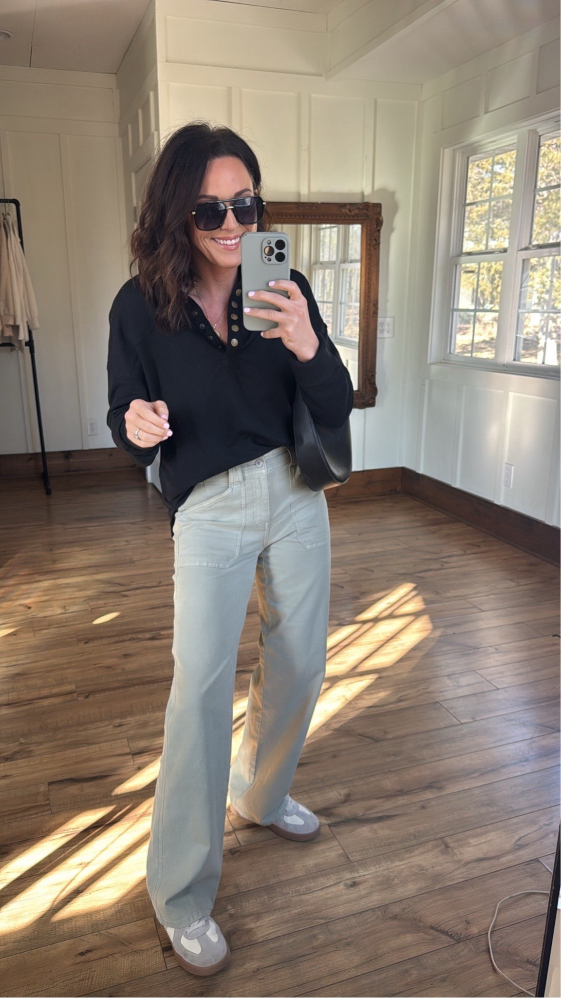 These pieces are perfect for transitional season. Great casual and neutral outfit that works as the weather gets warmer
Aprilwilks winter to spring outfit casual outfits mom outfit teacher outfit effortless outfit easy outfit affordable fashion VintagePickin

#LTKmomlife #LTKootd #LTKSeasonal