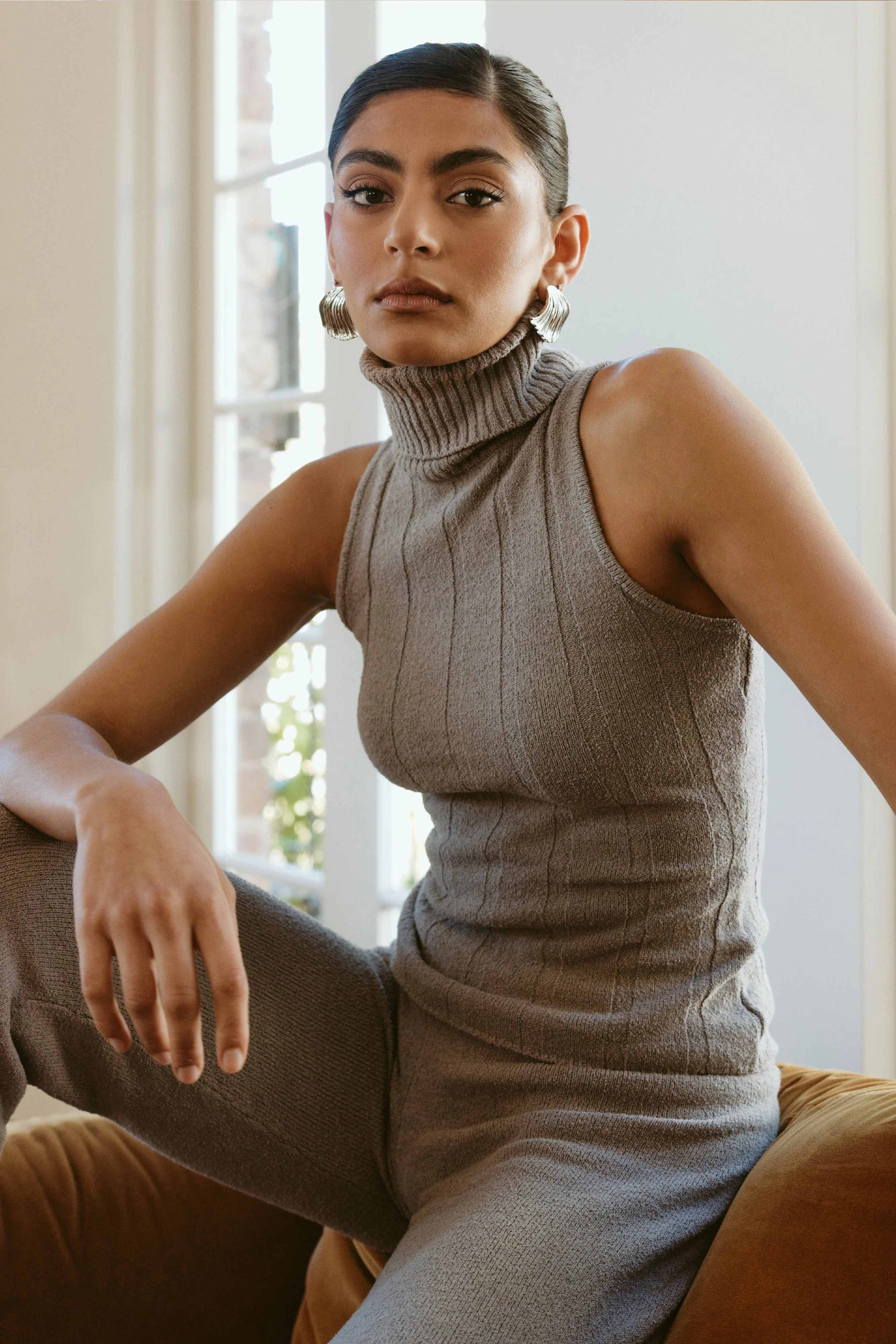 Angelina Ribbed Turtleneck - Grey Marle | MESHKI US