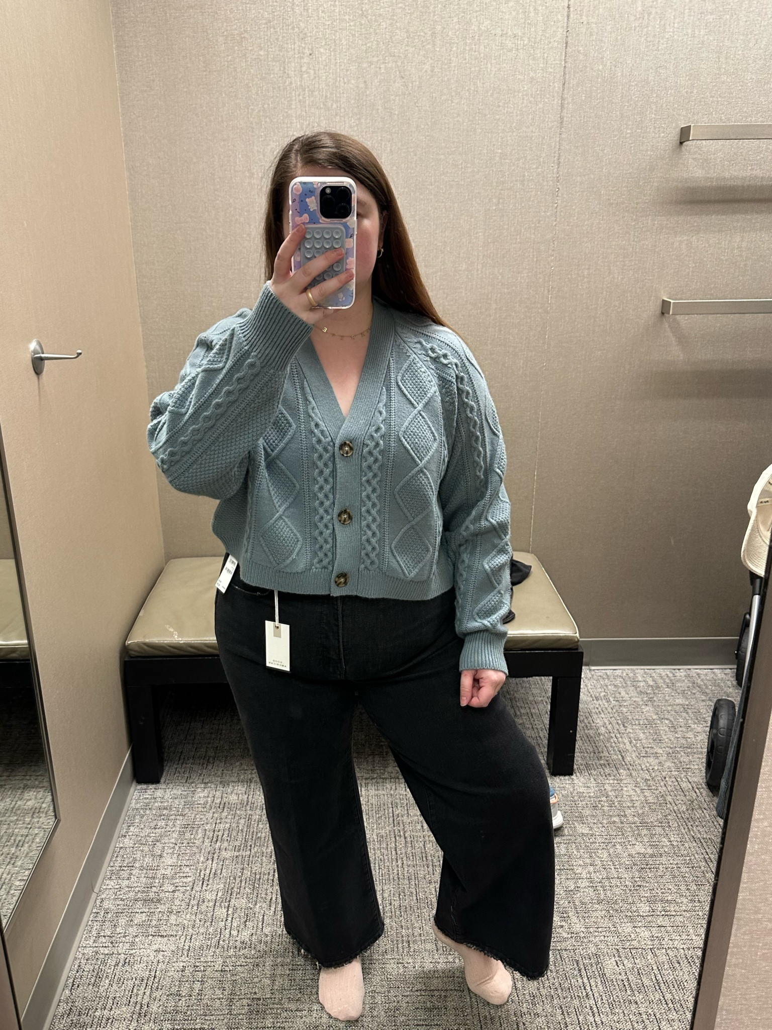 Madewell sweater size xl
Good American Jeans size 14

#LTKMidsize #LTKSummerSales #LTKxNSale