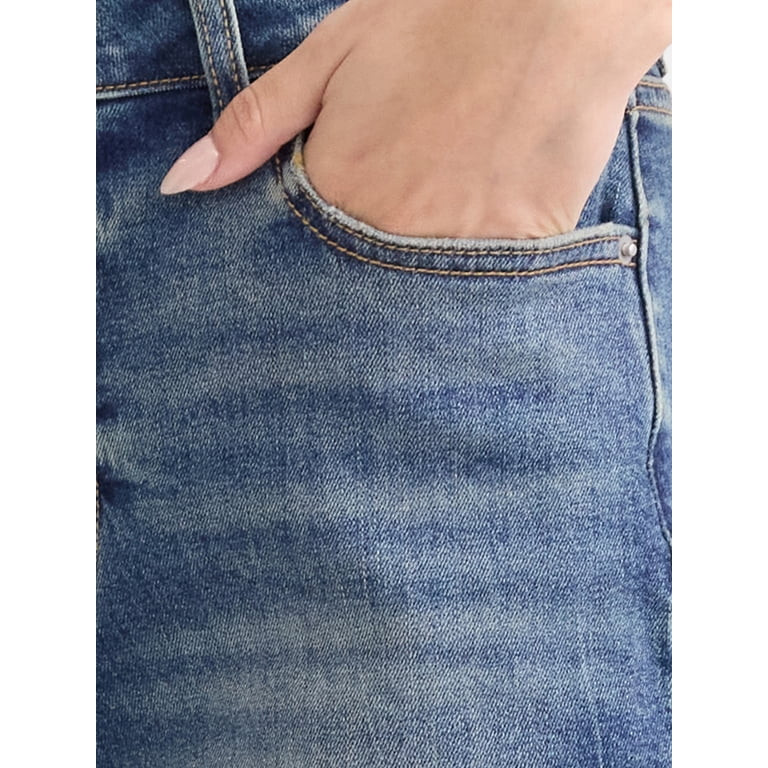 Time and Tru Women's and Women’s Plus High Rise Straight Leg Jeans with Raw Hem, 27.5” Inseam... | Walmart (US)