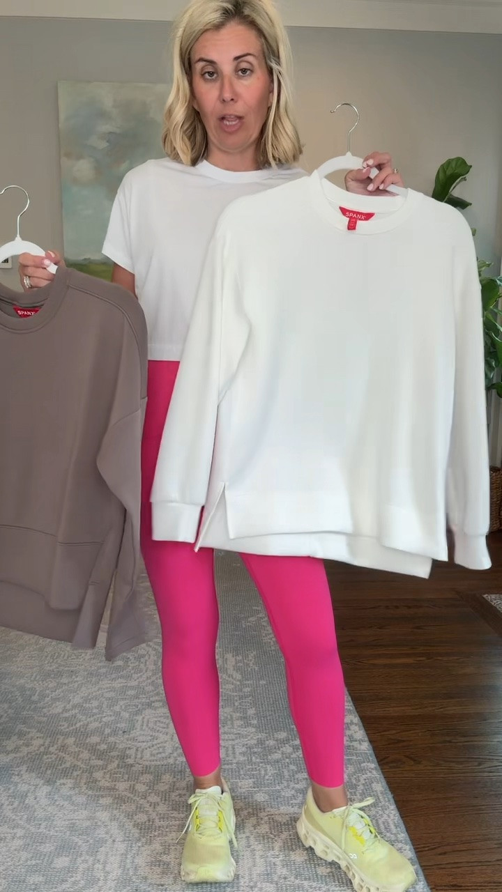 Spanx Athletic Wear is my go-to!! 

Leggings - small 7/8
Top - xs
Sneakers - 8 tts 

CODES- 
*Spanx - LTK20 for 20% off full priced Spanx in the LTK app
*Allie + Bess - Catherine20