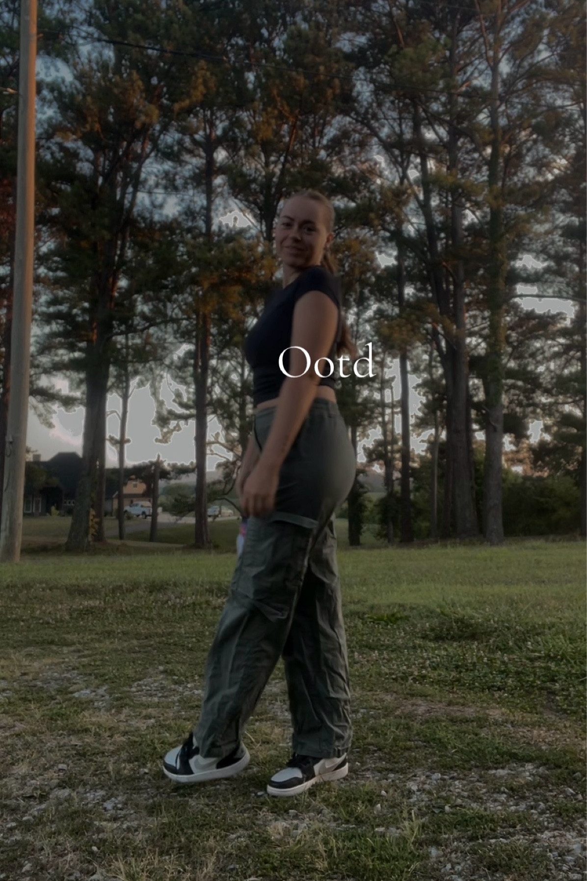 Cargo pants are the go too with a simple black top and nike kicks 

#LTKU #LTKWorkwear #LTKShoeCrush