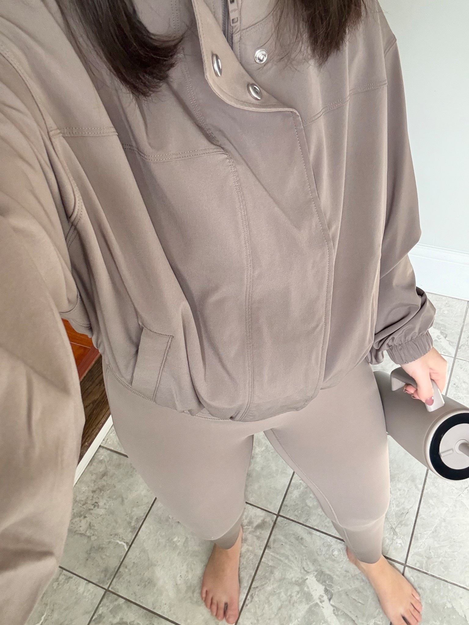 small jacket, small short leggings

@abercrombie 

#LTKActive #LTKPetite #LTKSeasonal