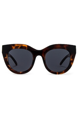 Le Specs Air Heart Sunglasses in Black. | Revolve Clothing (Global)