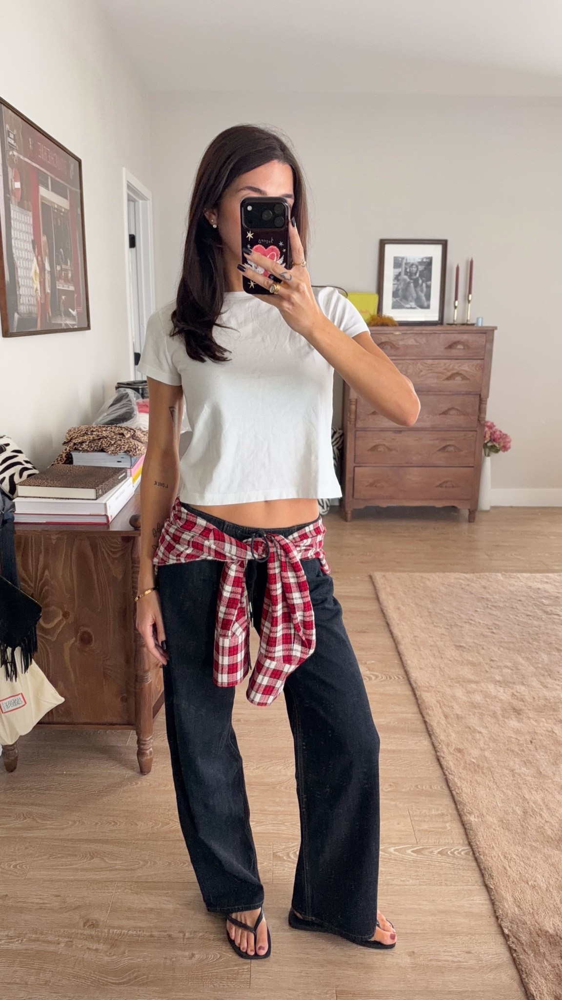 Simple fall outfit! XS white top, 24 REG jeans and XS flannel