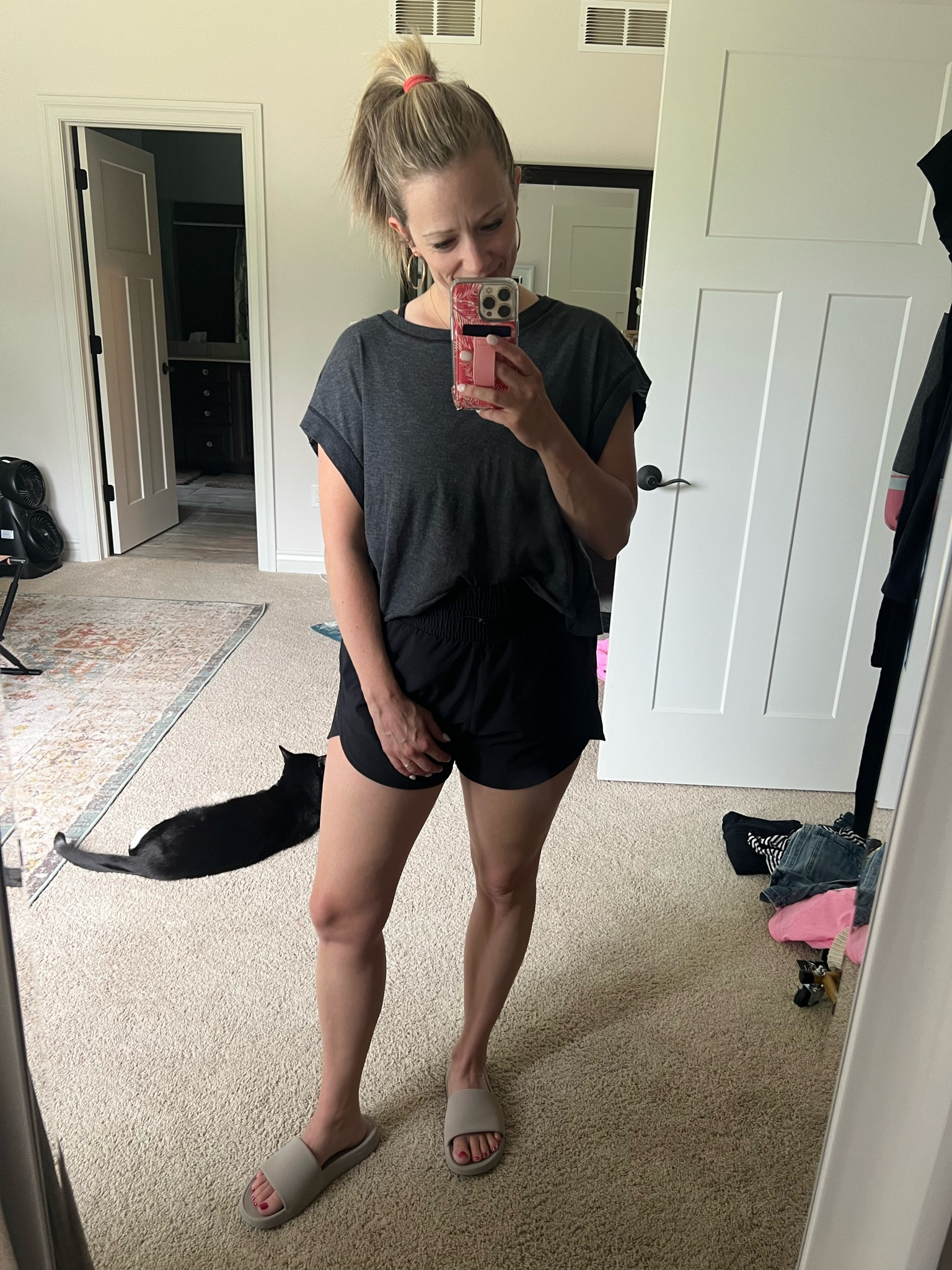 Excuse my return from up north look 🙃 but I wanted to share these shorts!! I love them! Lots of leg room and flattering.  Only $20 and in my true size!! 

#LTKStyleTip #LTKFindsUnder50 #LTKSeasonal