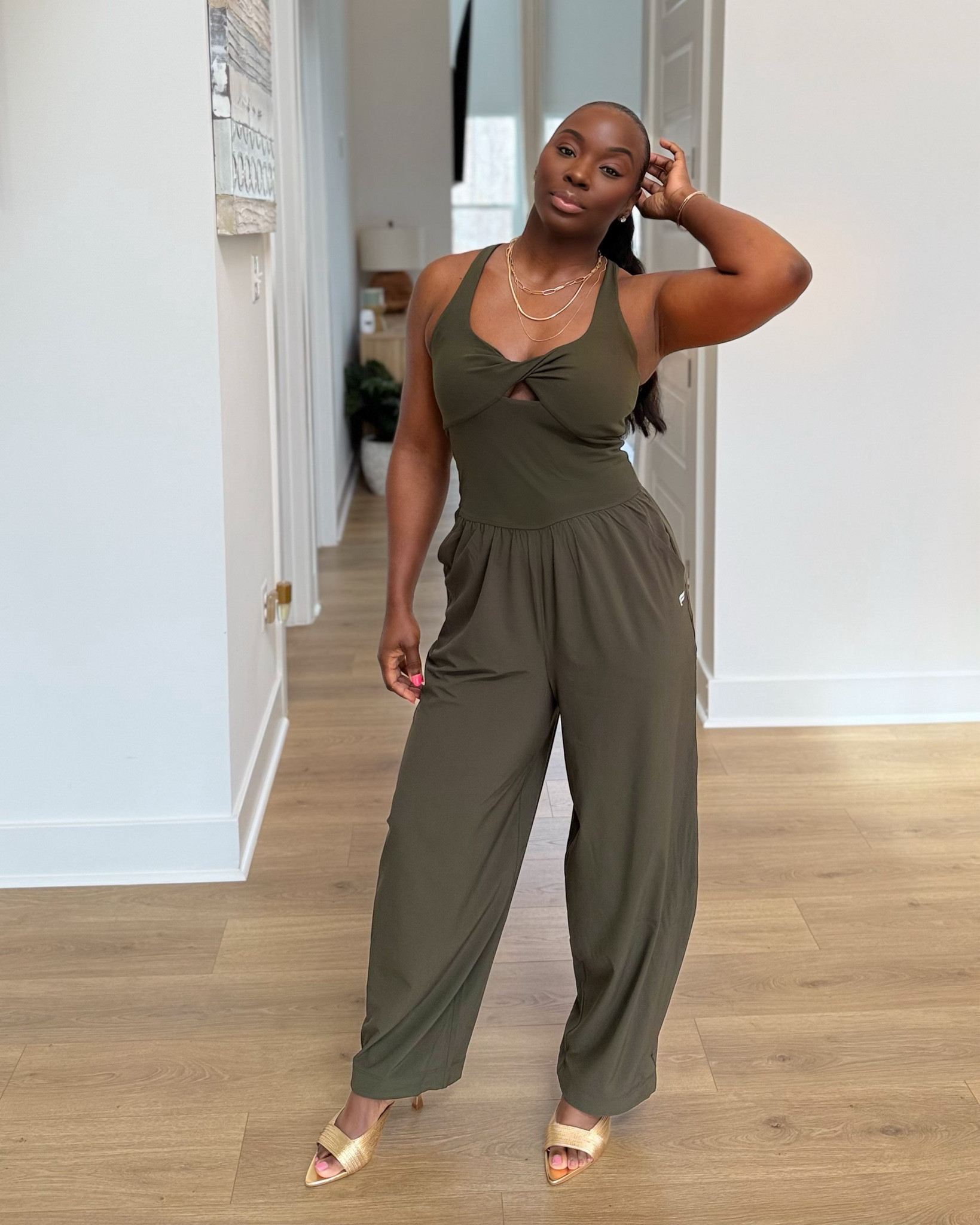 Spring vacation look or spring break outfit look that’s perfect for spring! This look gives athleisure, shopping, and also date night! Fabletics this is so luxe! Daydreamer jumpsuit 

#LTKActive #LTKTravel #LTKootd