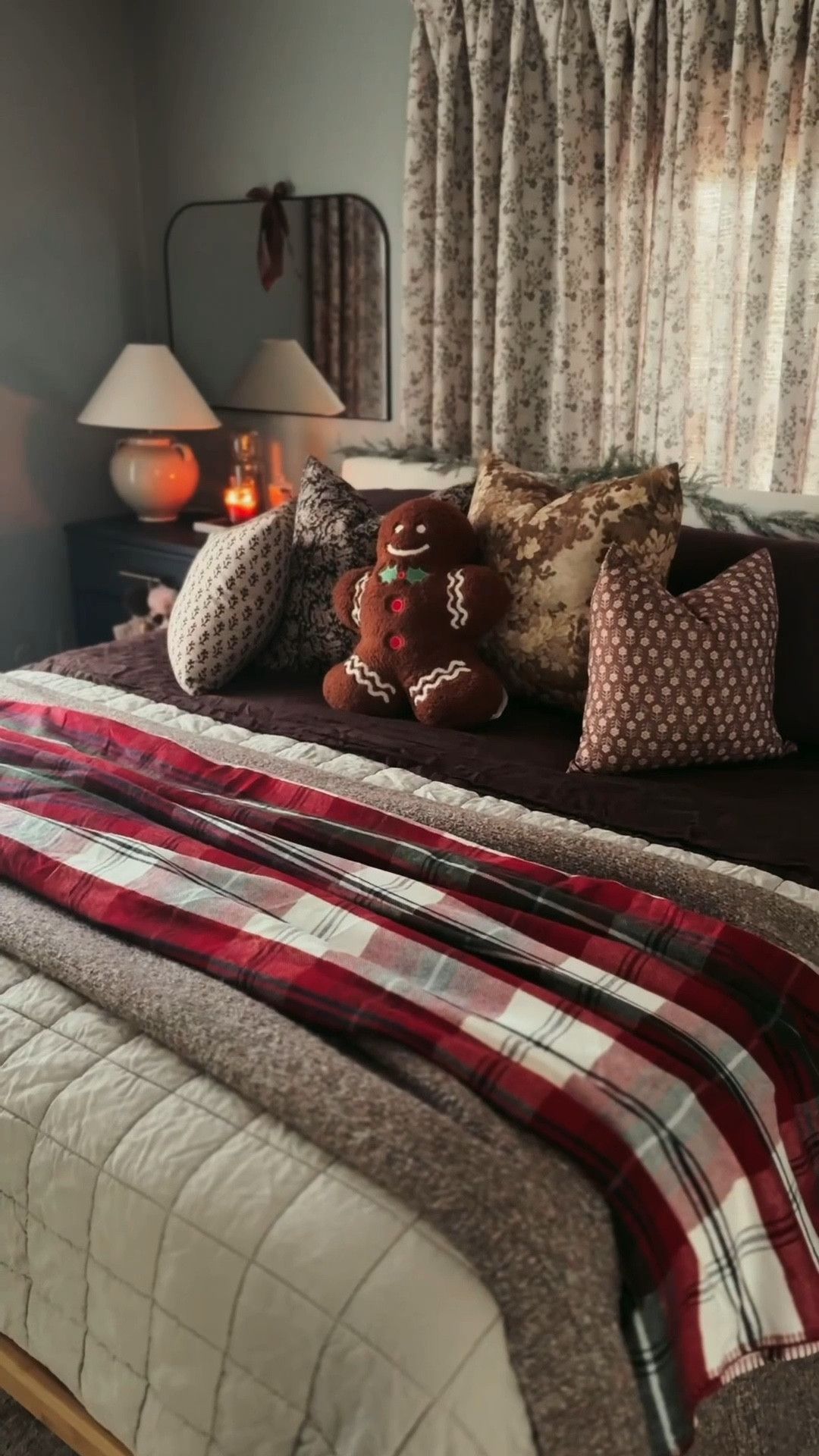 Patterns, textures, and a little Christmas magic in every corner ✨🤎🎄

#LTKHome #LTKHoliday #LTKSeasonal