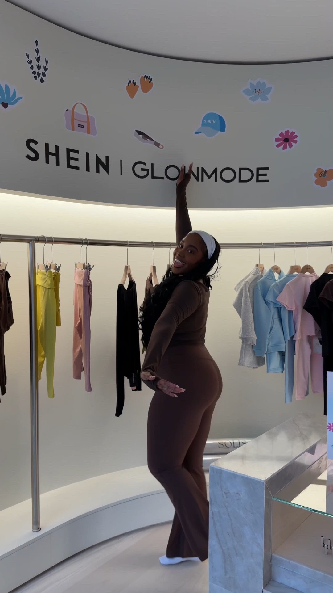 spent a morning at a pilates event with @shein_ca 💫🩰 #stylebyemmanuela 

from walking in, to the cutest photo booth moment, checking out the activewear racks and actually getting in a full pilates class (i truly had a sweet sweat 🥹), it was such a good wellness reset especially after my trip!🧘🏽‍♀️

bringing my friend @vanessa_inc along made it even more special, seeing her enjoy every moment honestly made the day 🥹🤍🫂

@sheinofficial @shein_ca @glowmode_official

#Glowmode #SHEINMothersDay #torontoblogger #ad

#LTKcanada #LTKsummer #LTKfitness
