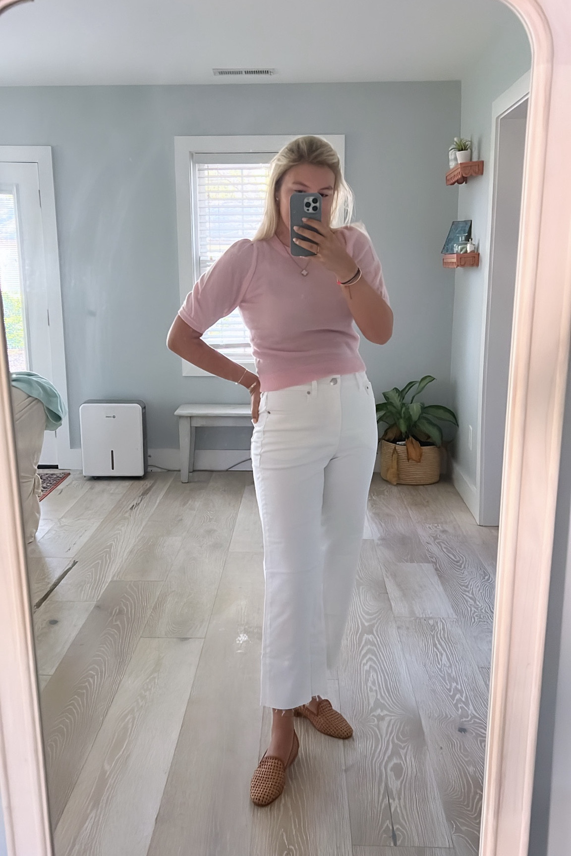 Just added two new pairs of jeans to my closet! I took my regular size! Perfect wide leg and under &100

#LTKstyletip #LTKSeasonal #LTKfindsunder100