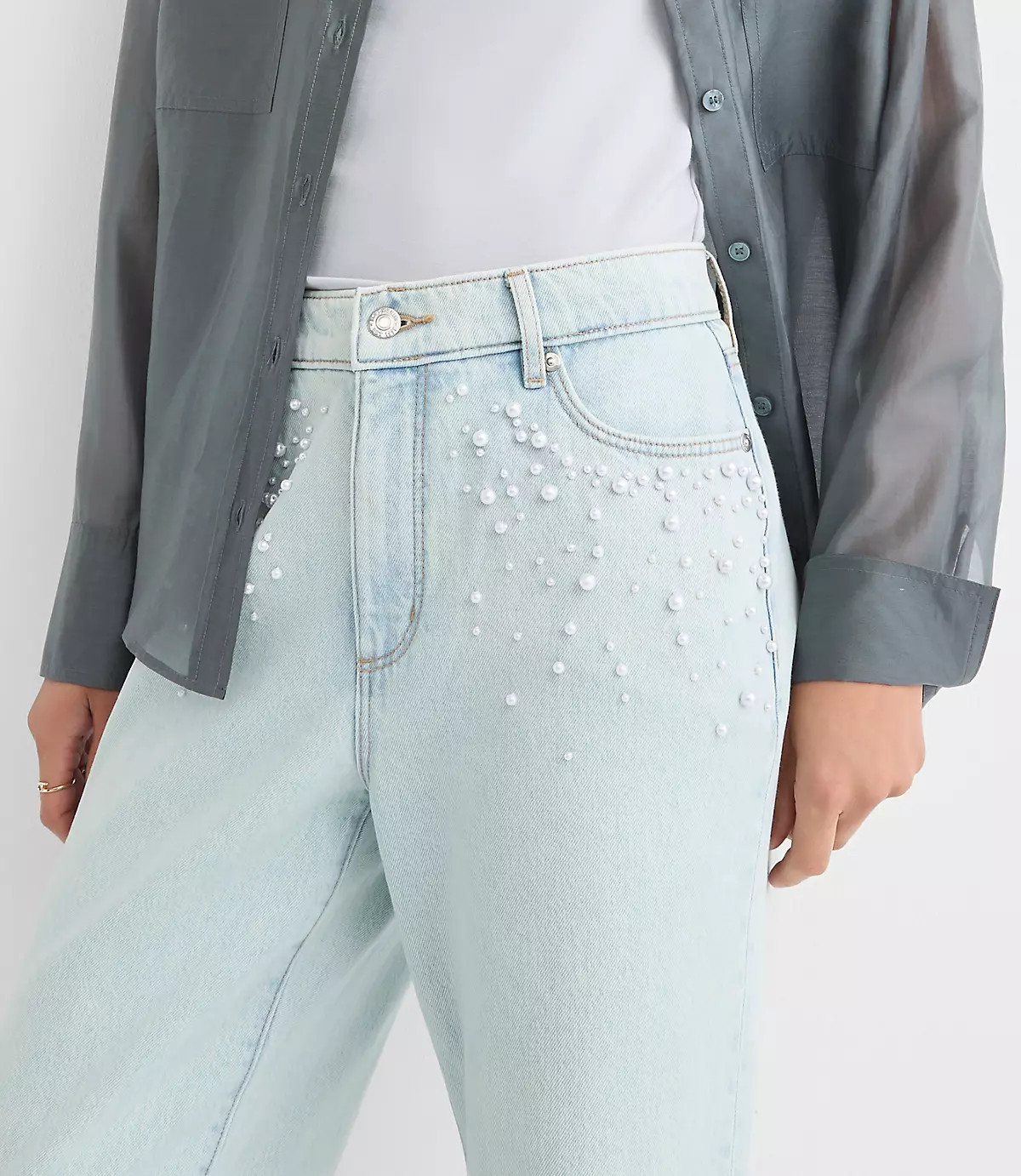 Pearlized High Rise Wide Leg Jeans in Light Vintage Indigo Wash | LOFT