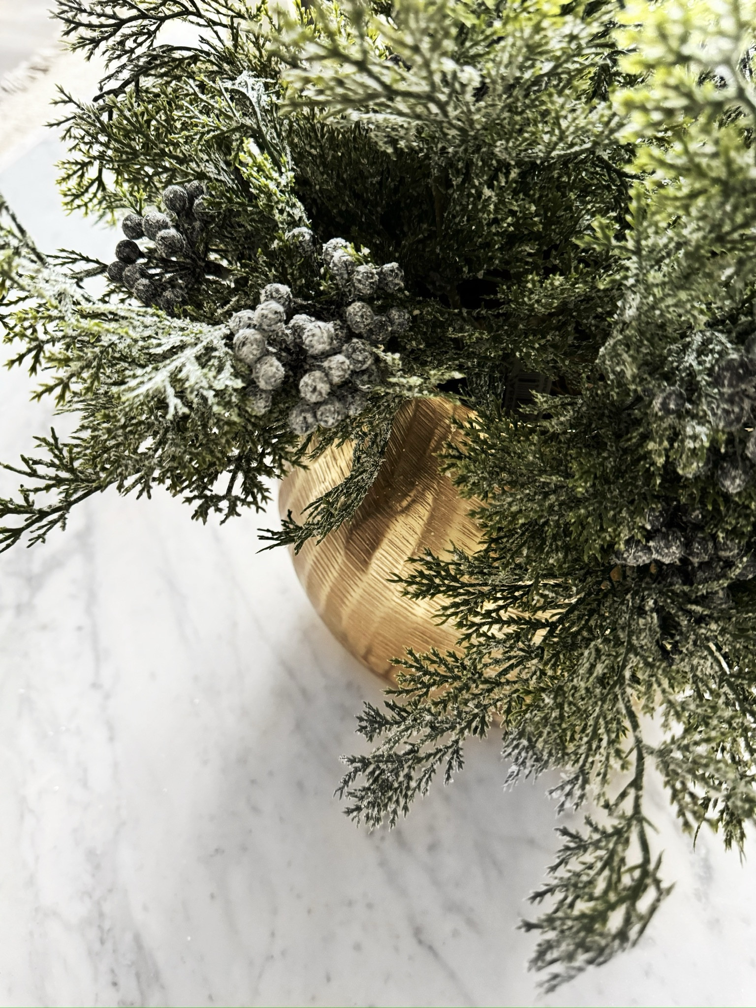 The Style Edit Collective Holiday collection 

Home decor, home finds, holiday, Christmas, holiday home decor, ornaments, Christmas tree, gift guide, holiday decor

#LTKSeasonal #LTKHoliday #LTKSaleAlert