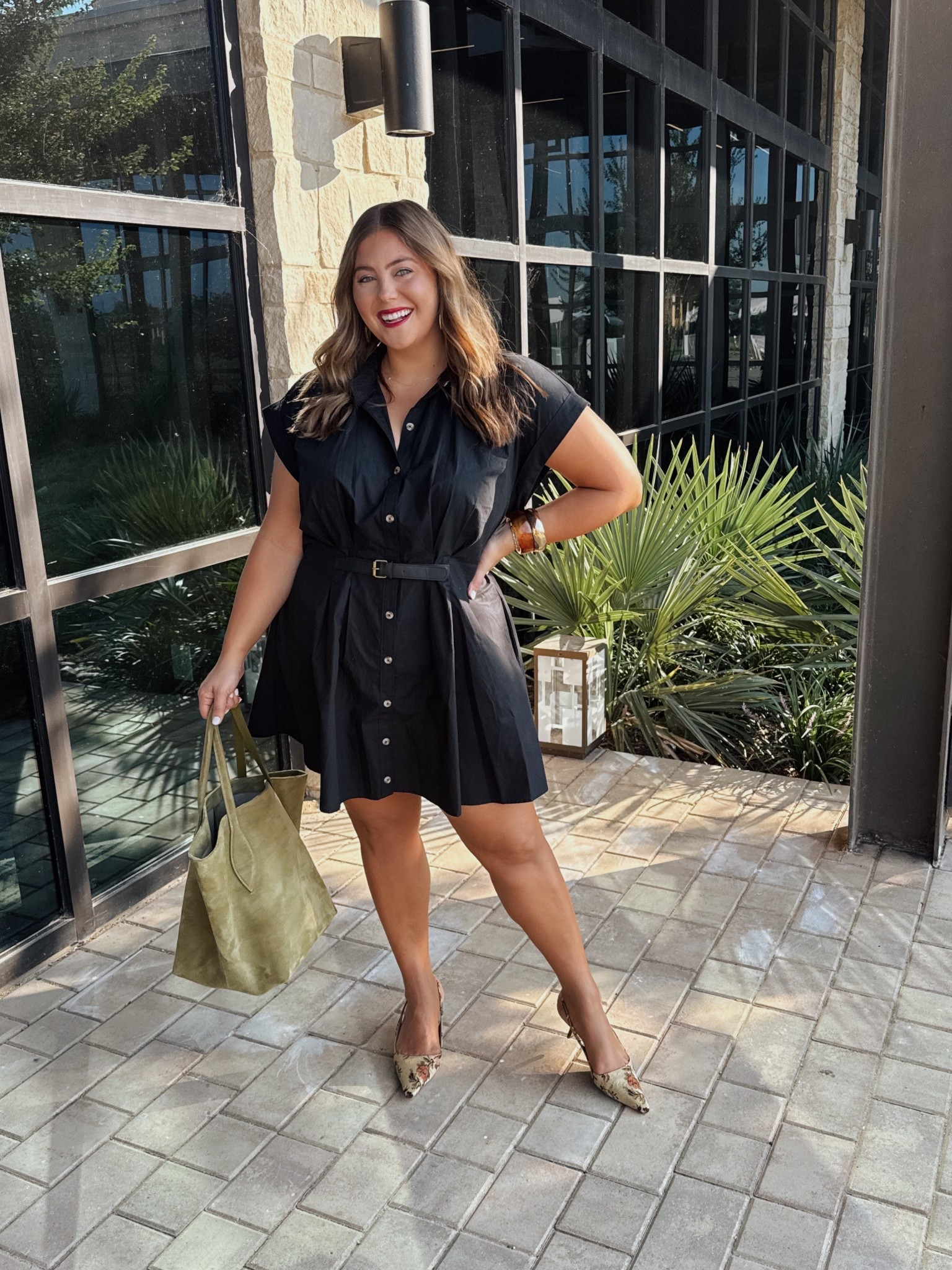 Wearing size 2X in dress - use CARALYN20 at Shapermint. Use CARALYNM at Cakes Body. 

#LTKWorkwear #LTKCon #LTKPlusSize