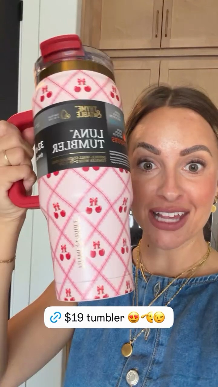 My new $19 tumbler from @walmart !!! Cute affordable tumbler. Spring home finds 