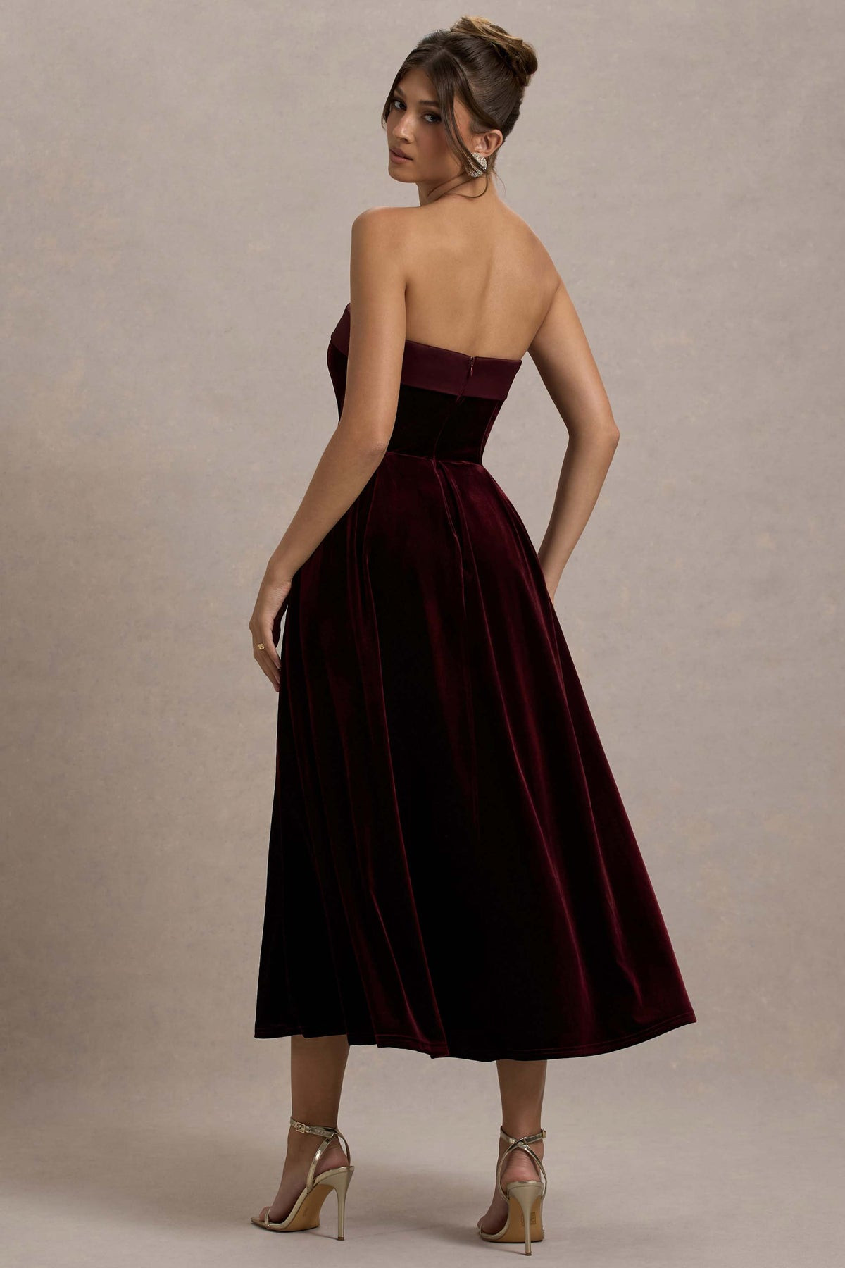 Delray | Port Velvet Bandeau Midi Dress | Club L London