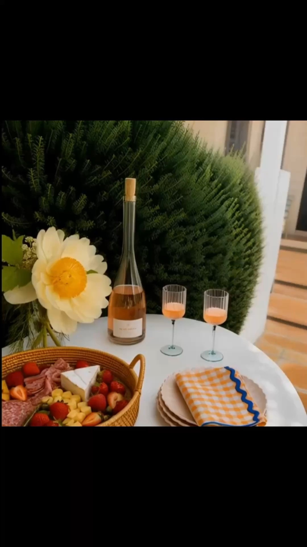 Late afternoon slipping into early evening… cocktail time on the backyard patio just hits differently this time of year ✨ The perfect setup for a relaxed long weekend—something about flowers, a crisp white tablecloth, fluted glasses, and a beautifully styled grazing moment makes home feel like a little resort escape. If you’ve been thinking about refreshing your entertaining essentials, Memorial Day weekend is the perfect excuse 🌿🥂 Memorial Day Sale is on.

#flowerarrangement #whitetablecloth #rattantray #dinnerware #dessertplate #flutedglass #napkin #tablelinen #backyardpatio #cocktailhour #patioentertaining #outdoorentertaining #memorialdaysale #ltkhome #tablescape #summerentertaining #entertainingathome

#LTKdayinmylife #LTKHome #LTKSaleAlert