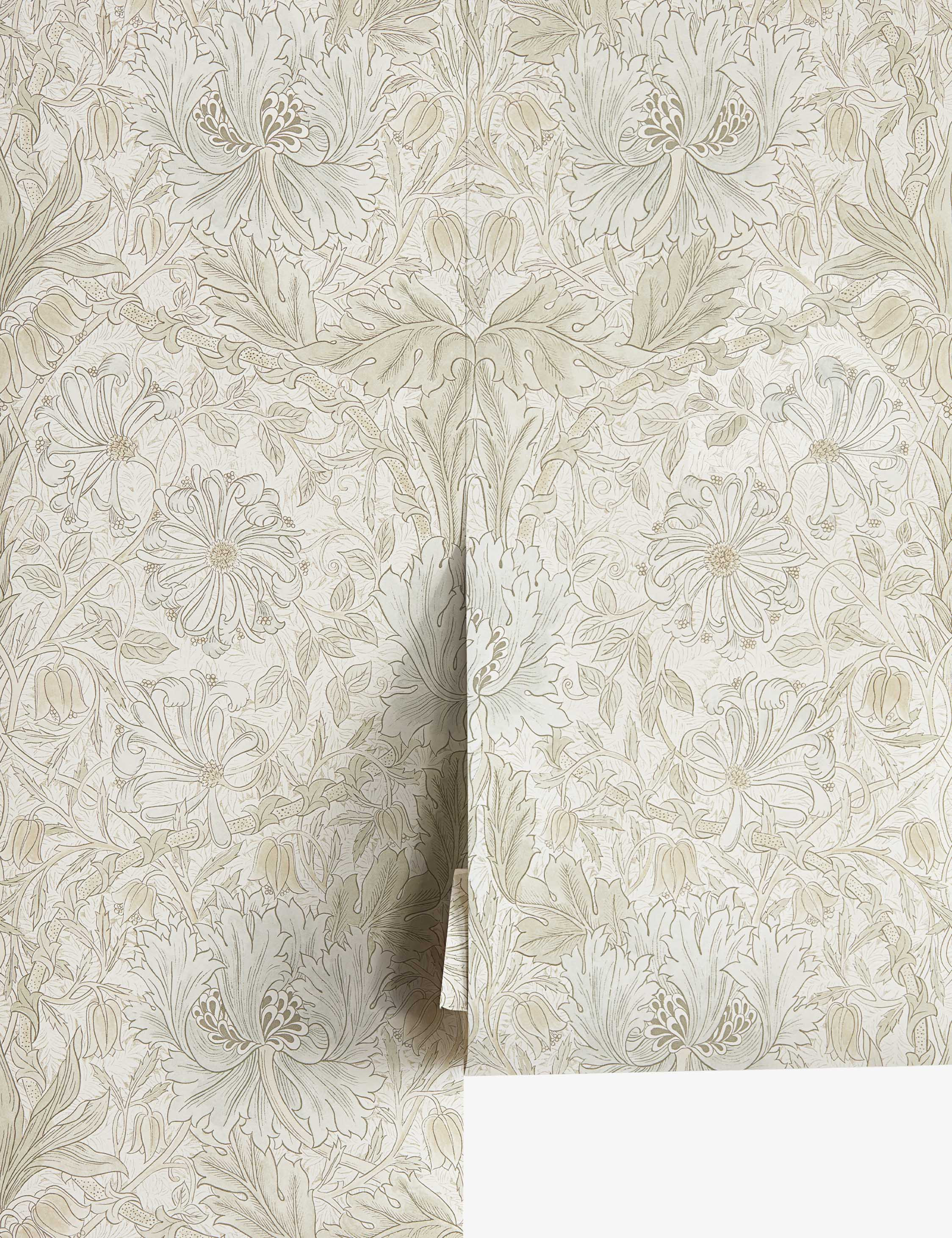 Pure Honeysuckle & Tulip Wallpaper | Lulu and Georgia 