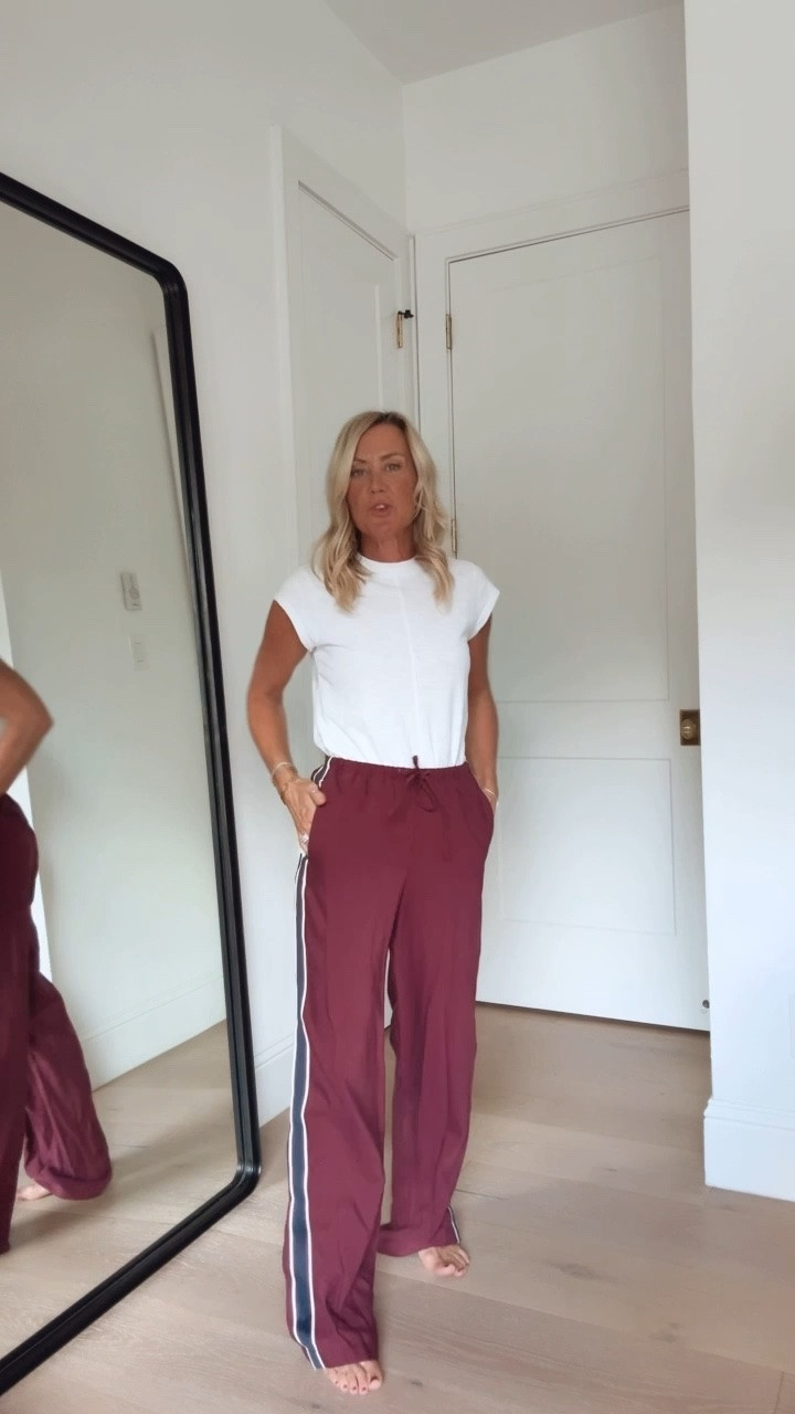 The burgundy color is also so good! Love this easy fit.
Tee: xs
Pants: xs

#LTKgrwm #LTKSeasonal #LTKOver40
