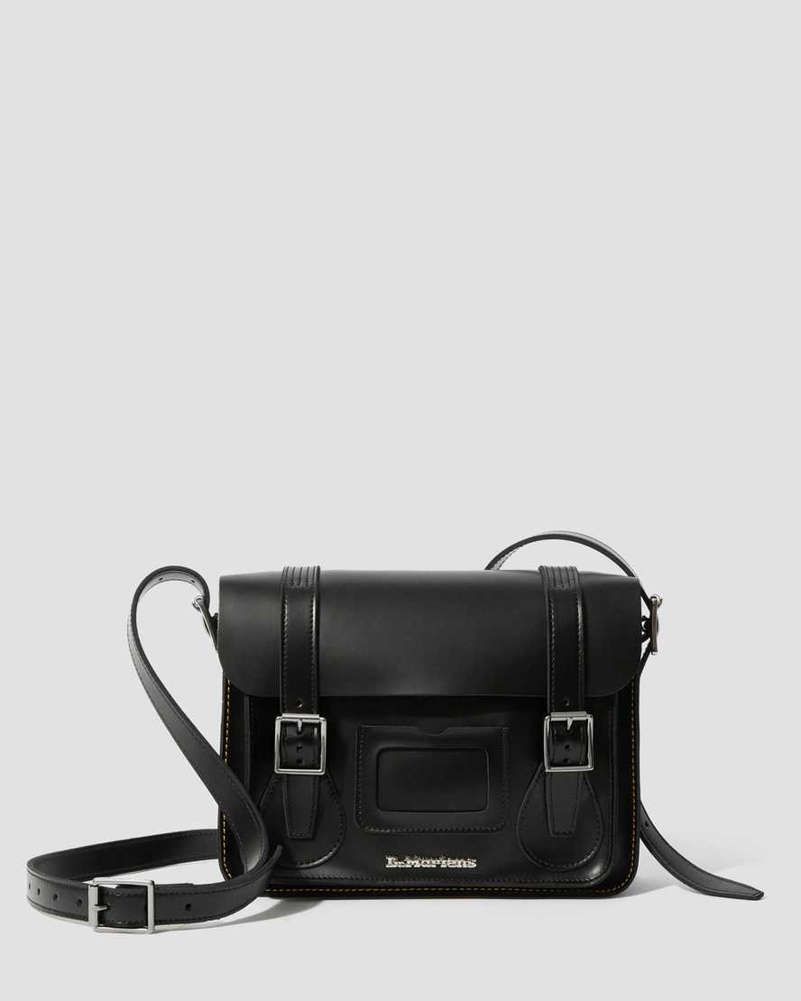 11 inch Leather Messenger Bag | Dr Martens (UK)
