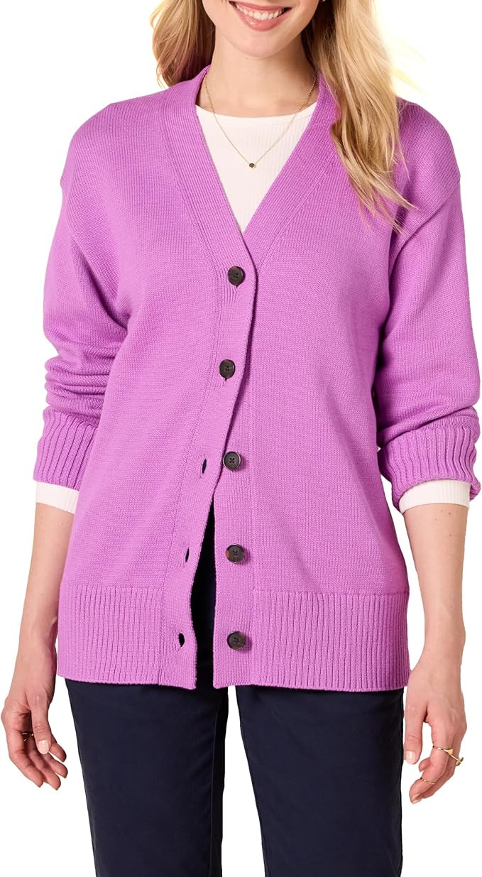 Amazon Essentials Womens V-Neck Midweight Relaxed-Fit Cardigan Sweater | Amazon (US)