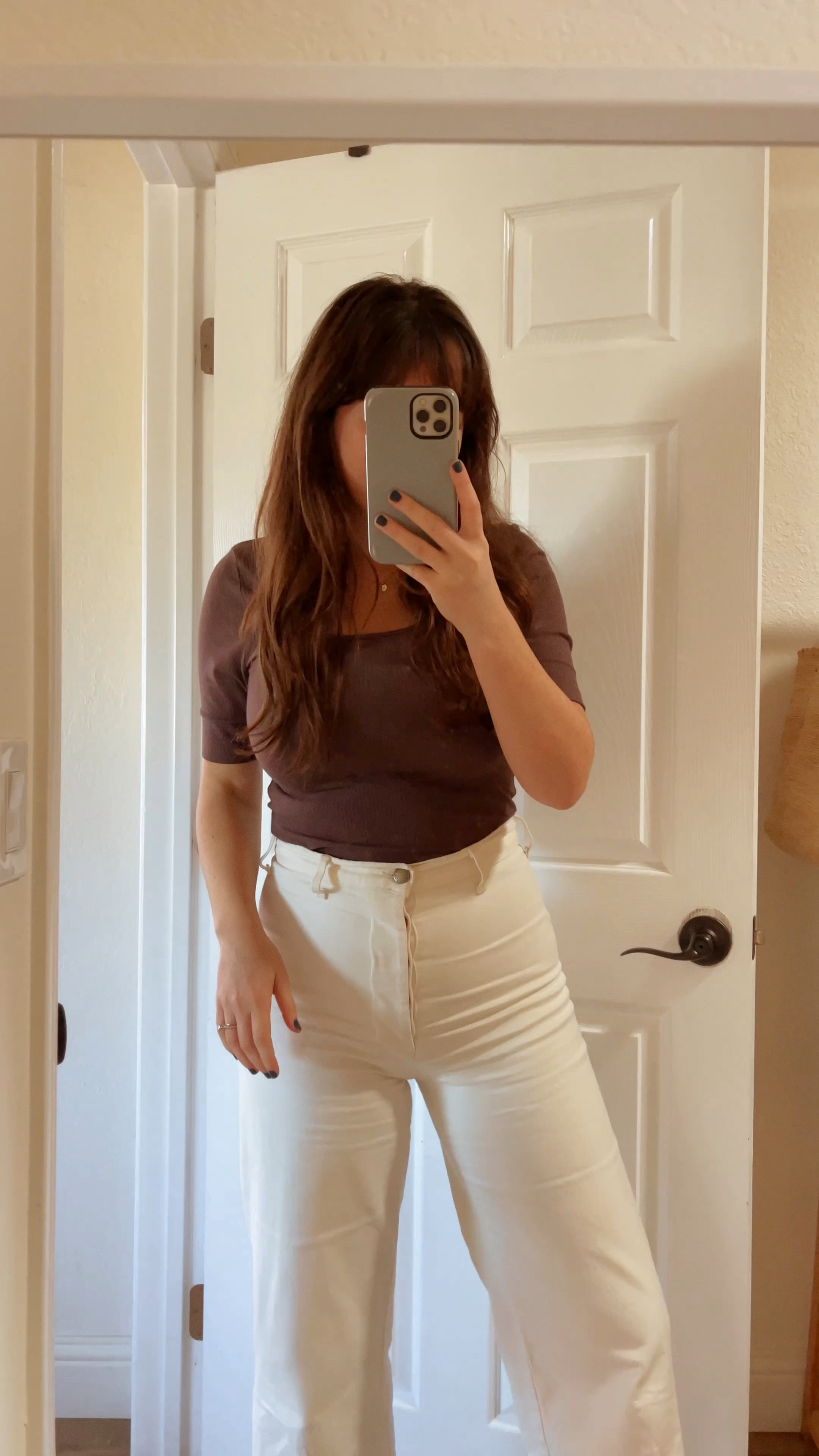 Day 1 // 30 Days Of Outfits

Everything is linked except for the top and cardigan which are from LA Relaxed, 20% off with my code CHLOE20  