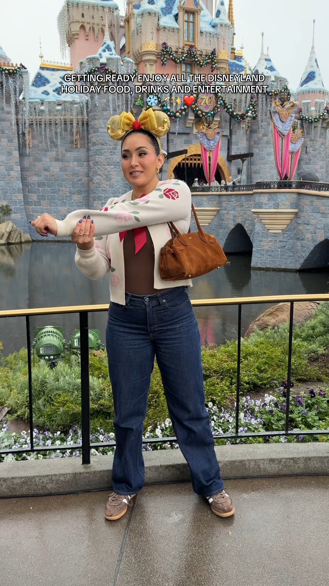 #LTKSeasonal #LTKTravel #LTKShoeCrush