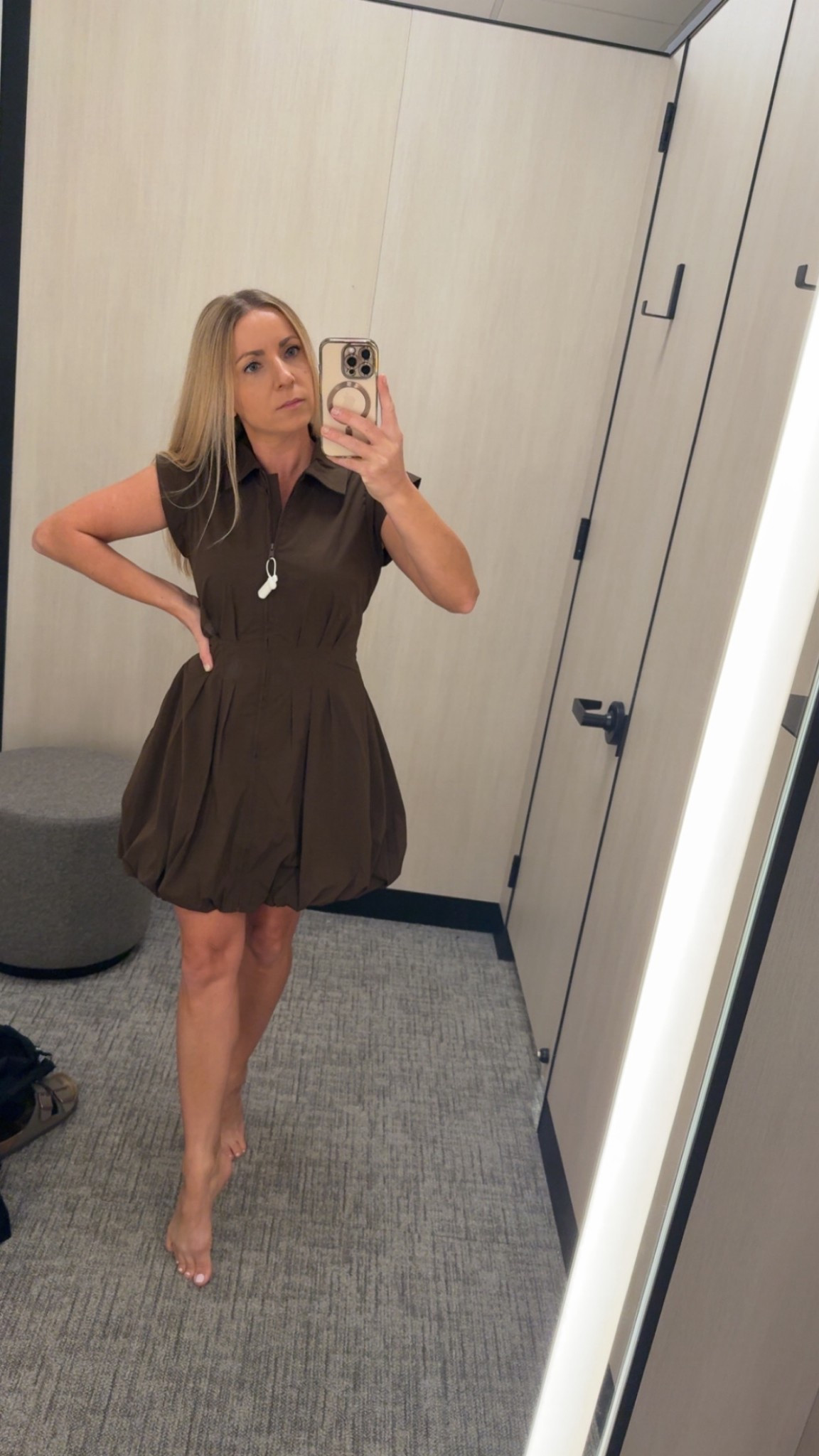 Available in 3 colors!

Driving home from some Seattle shopping and figured I’d share this chic bubble-hem mini dress. 
Polished up top with a playful balloon skirt. Flattering, fun, and perfect from errands to a night out.

I got a size small, but did like the fit of xs a little more for a tighter fit, but it was too short. 


#LTKFindsUnder100 #LTKPetite #LTKStyleTip