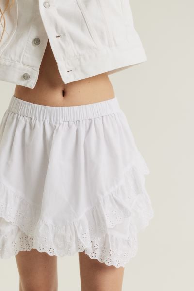 Broderie anglaise-detail tiered skirt | H&M (UK, MY, IN, SG, PH, TW, HK)