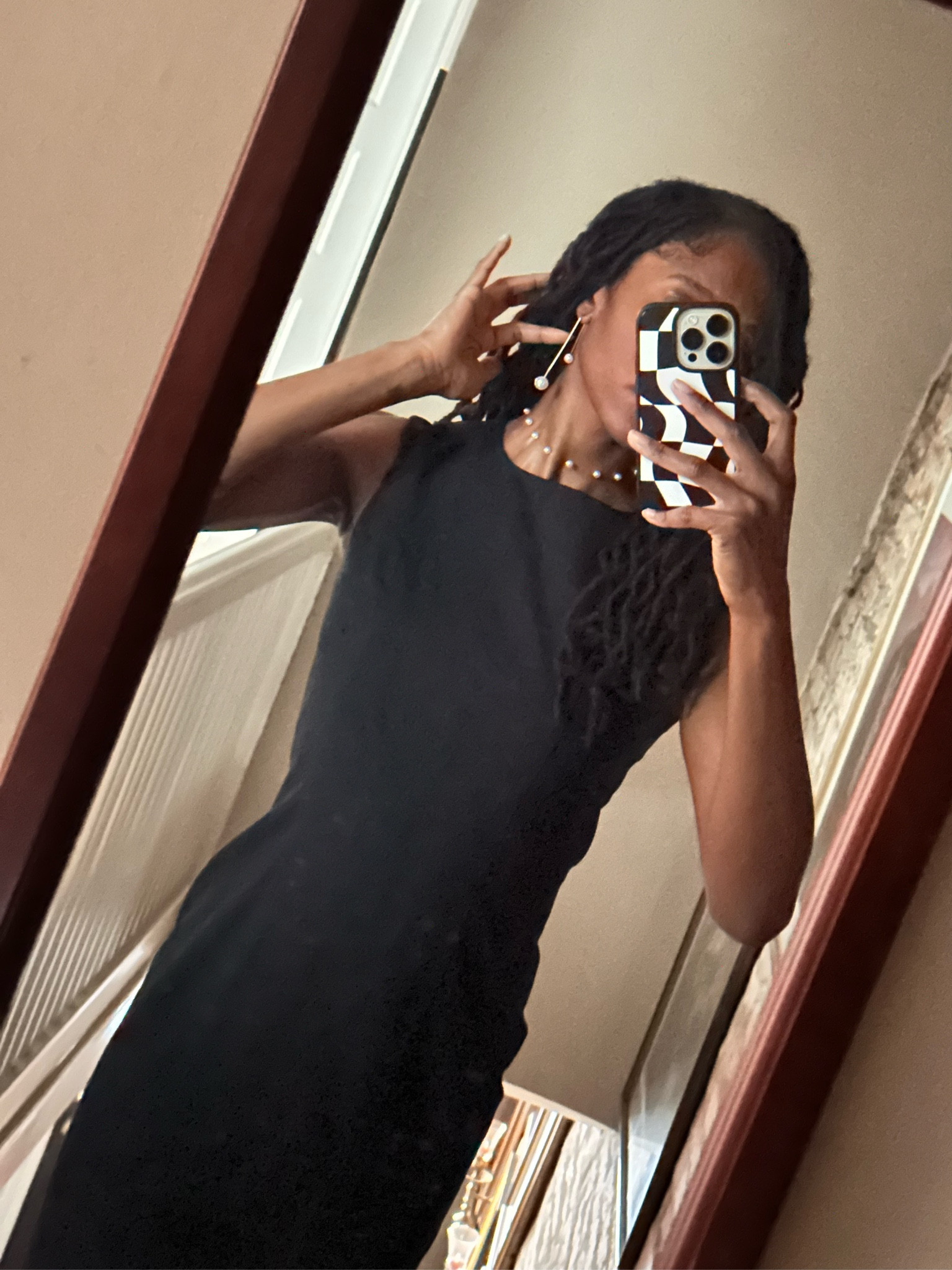 I’ve always been a dainty jewelry girl, so I was excited to find the cutest pearls on Amazon! 🥹

The necklace being a choker, plus the threader earrings adds such a cute modern twist on a classic accessory! 

#LTKstyletip