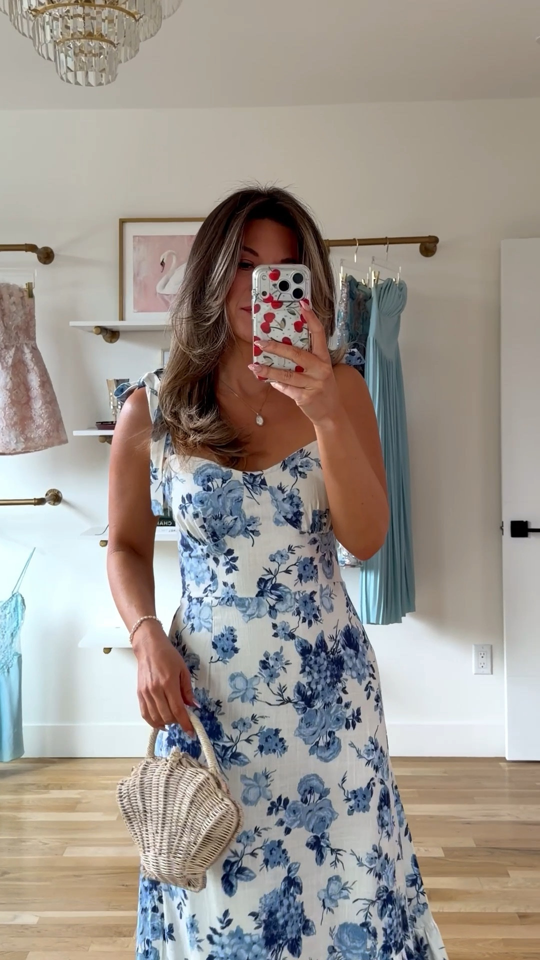 Blue floral wedding guest and spring event dress

Wearing my usual smalls

Vici code: emerson30

Wedding guest
Formal event
Spring event
Summer party
Vacation
Destination
Shower dress
Special occasion 


#LTKgrwm #LTKWedding #LTKSeasonal