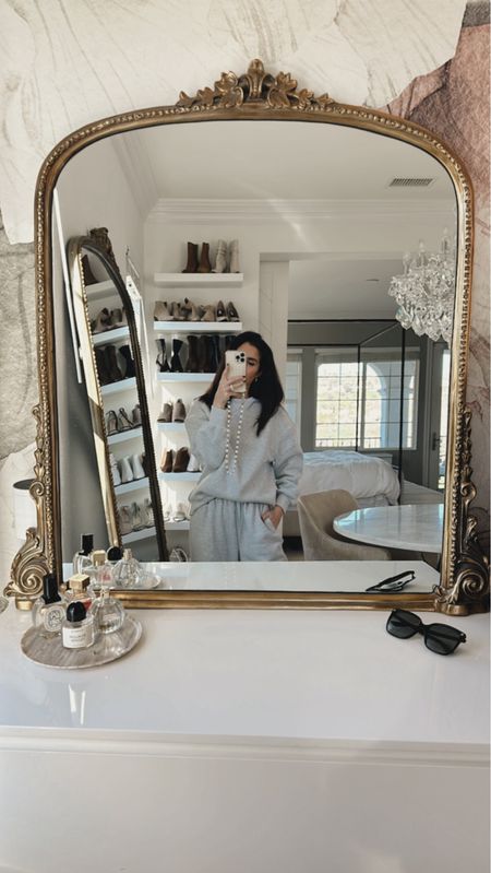 Love this mirror! This is the 3’ size. #StylinbyAylin #Aylin 

#LTKStyleTip #LTKHome
