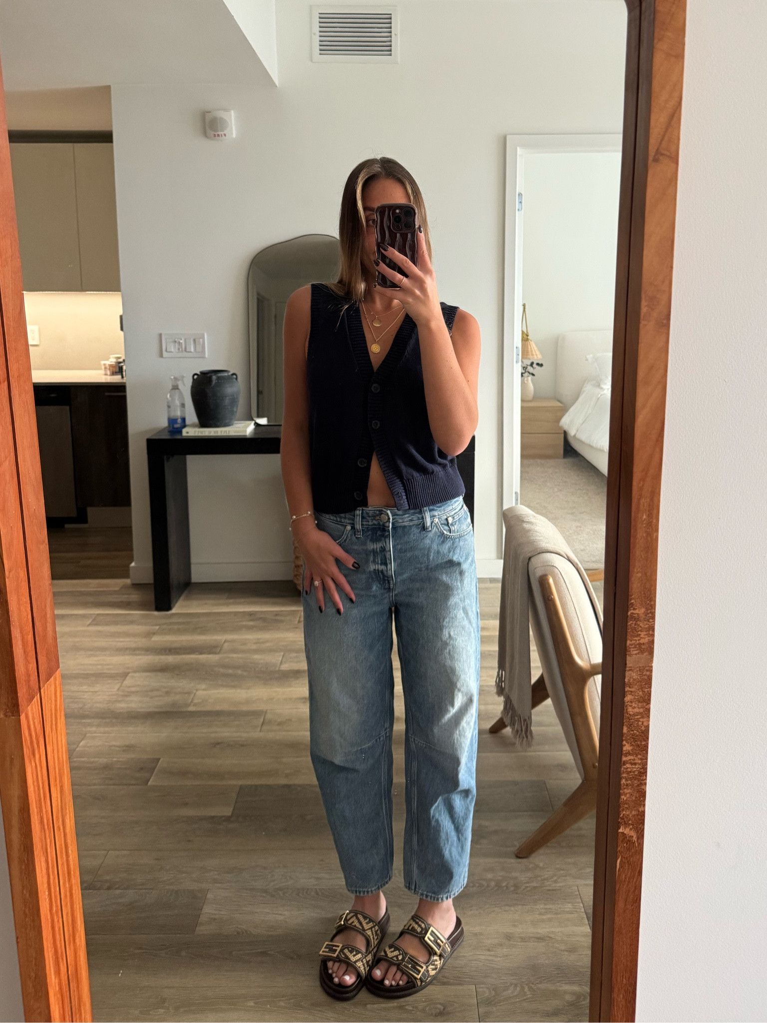 the best barrel jeans ever 

#LTKSaleAlert #LTKStyleTip #LTKFindsUnder100