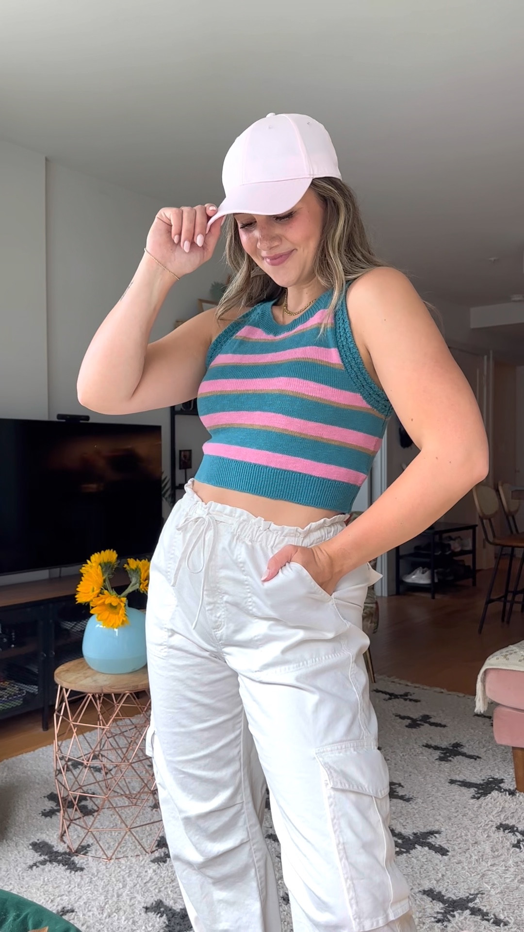 Wearing a small short in the pants
A small in the tank
And sneakers are tts
I’m a size 4 and 5’4” for reference 🫶🏼