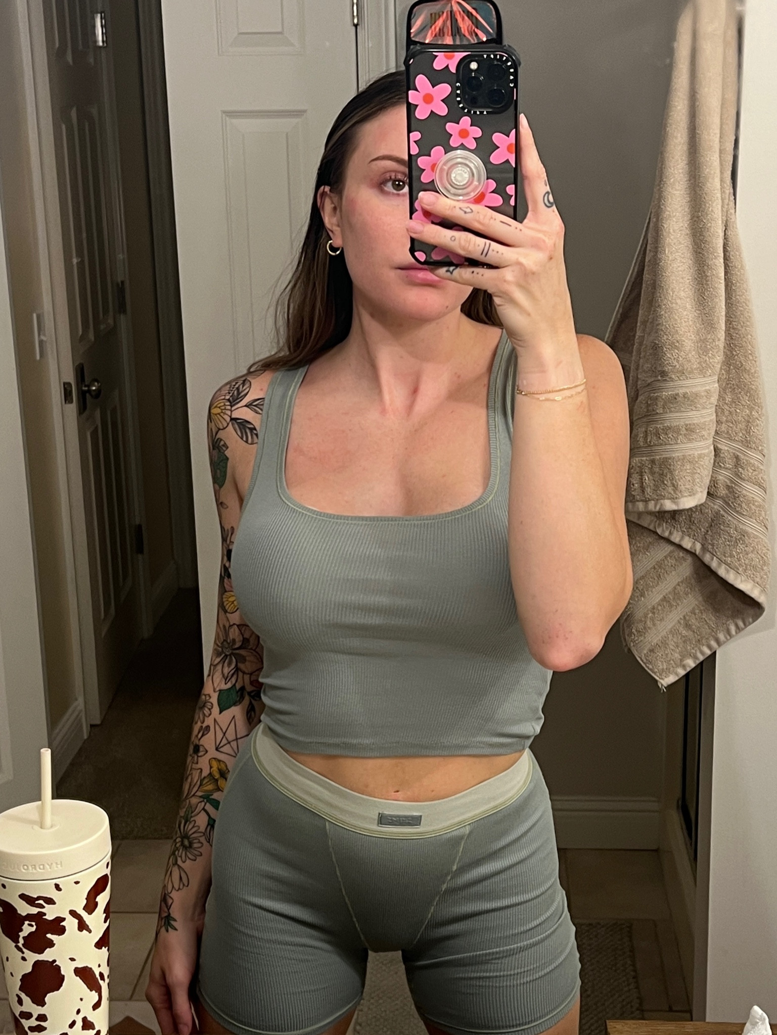 my night time faves 

#LTKbeauty #LTKSeasonal #LTKfit