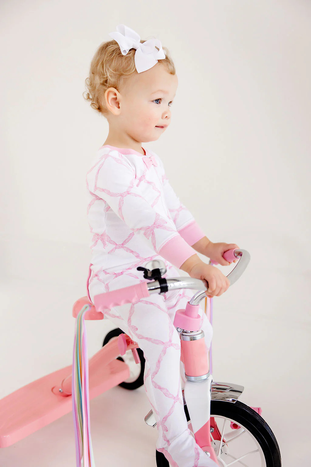 Noelle's Night Night - Belle Meade Bow with Pier Party Pink | The Beaufort Bonnet Company