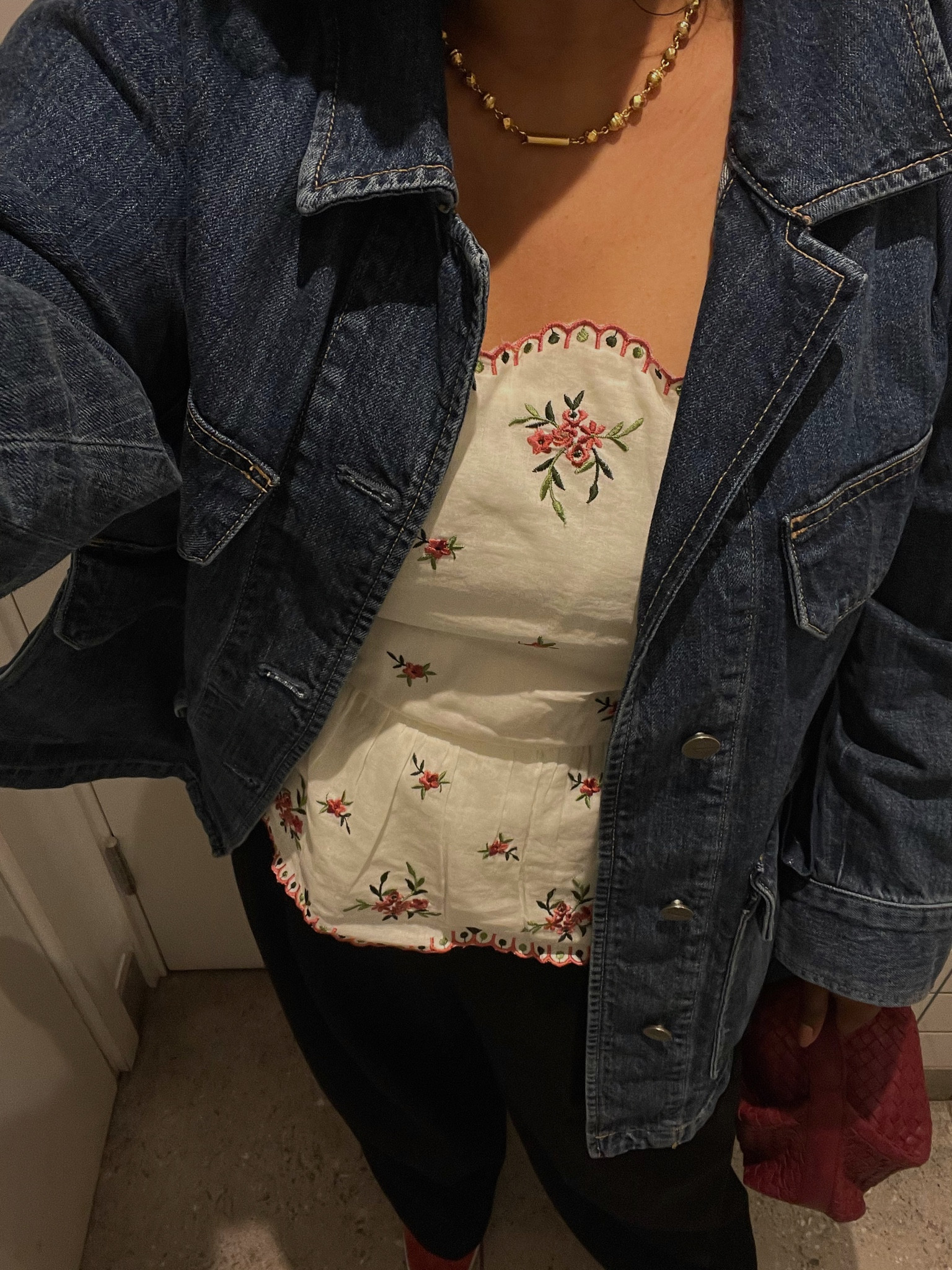 Flower top 

#LTKFind #LTKGiftGuide #LTKeurope