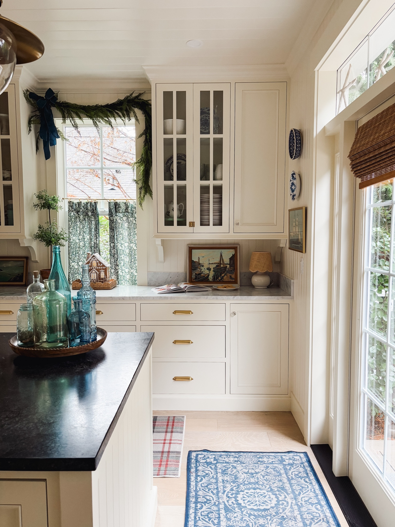 Cafe curtain and hardware, lamp, plaid rug, art and plate on wall, gingerbread house on scalloped woven tray, wood lazy Susan, kitchen hardware and more

#LTKHome #LTKSeasonal #LTKHoliday